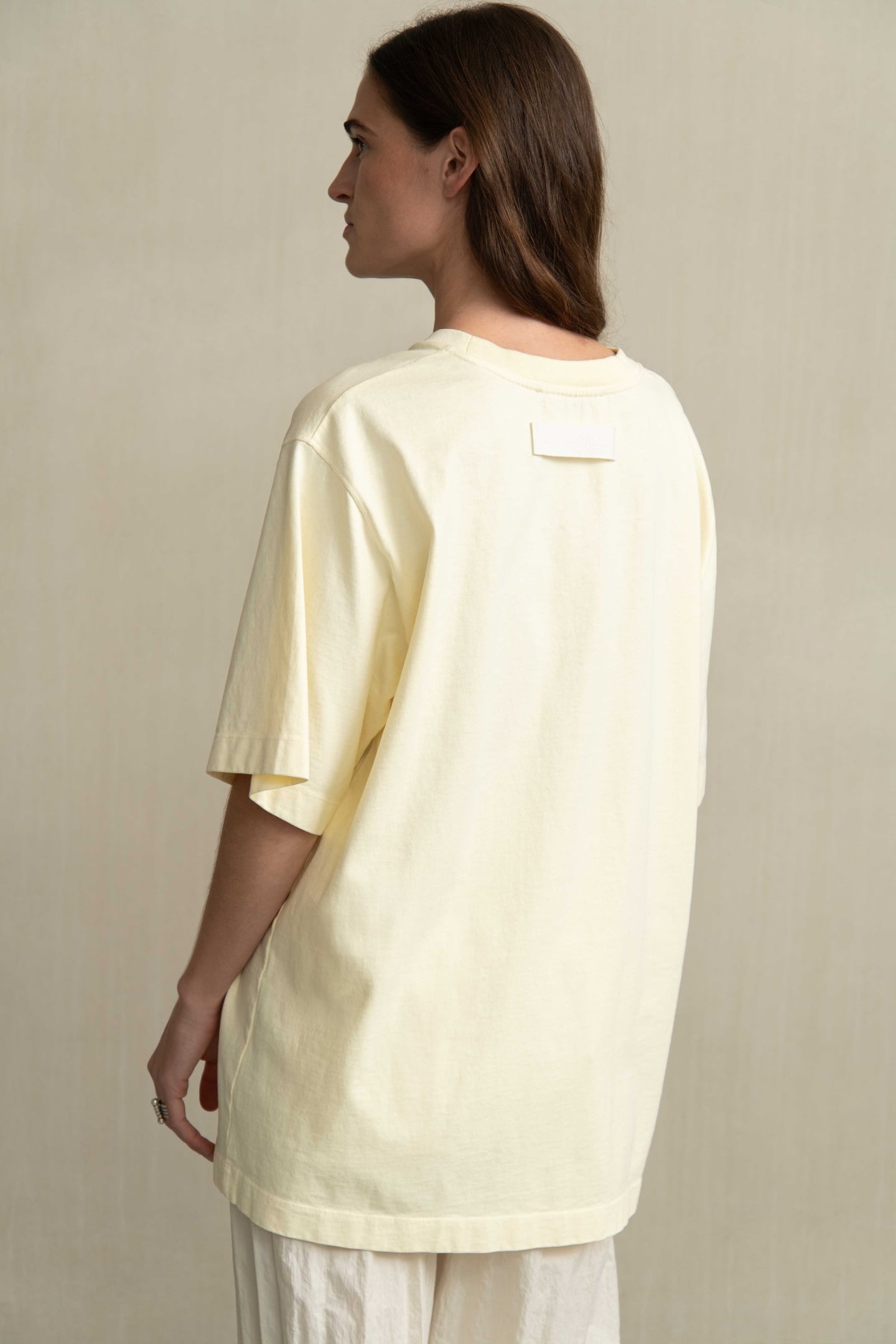 VANDA LIGHT YELLOW 4