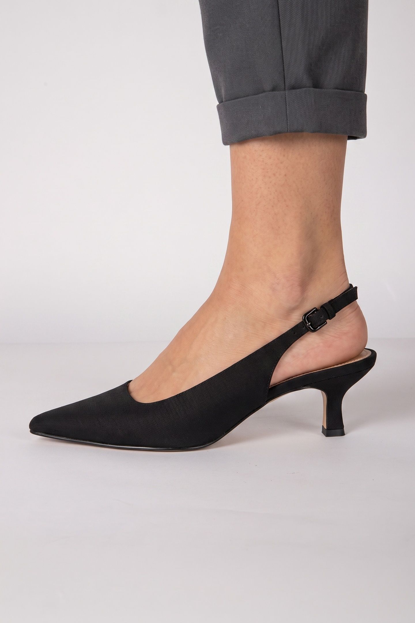 S HELMI PUMP BLACK 3