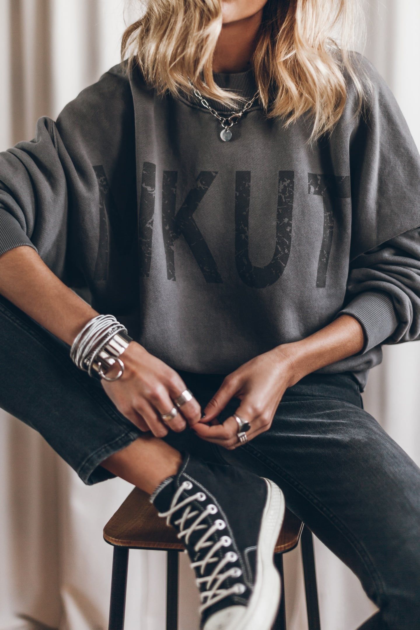 THE STONE MIKUTA SWEATER GREY 1