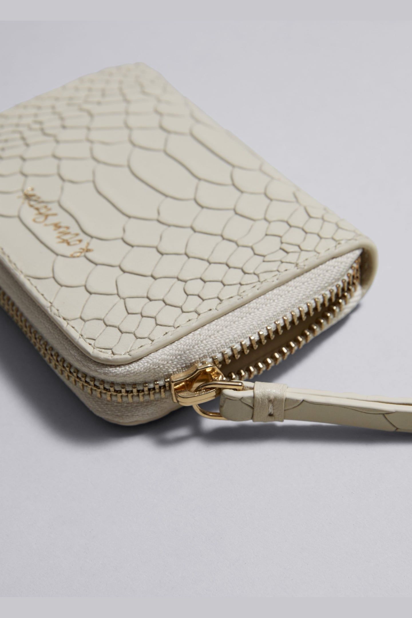 P JULIA WALLET BEIGE 2