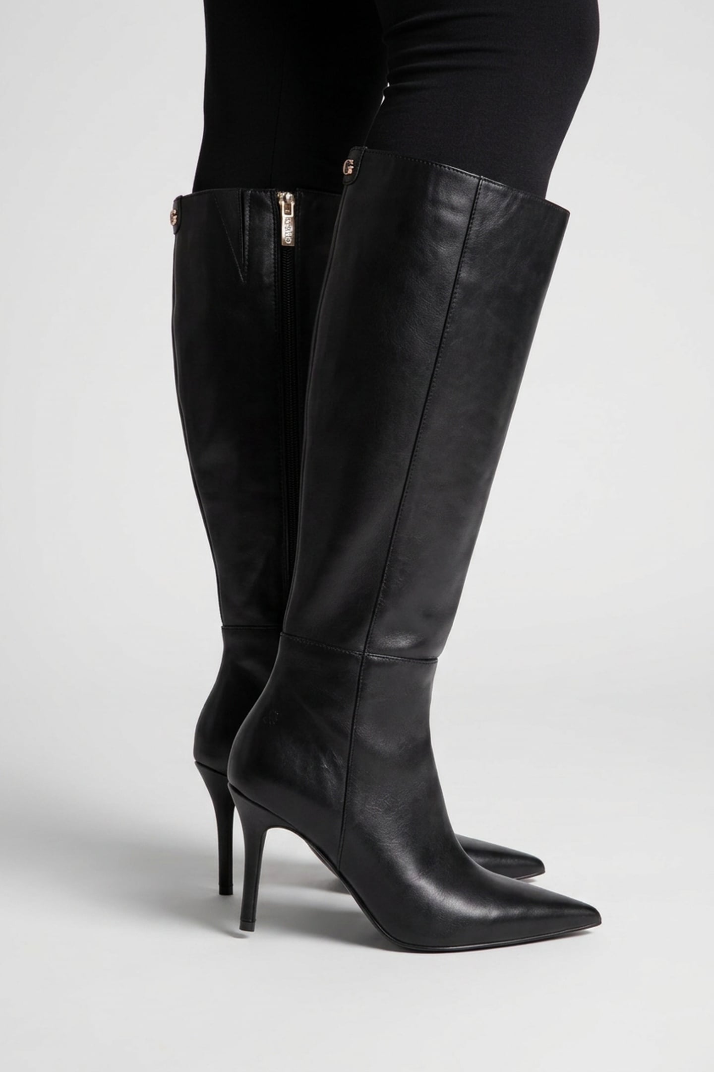 GRESSA BLACK 2
