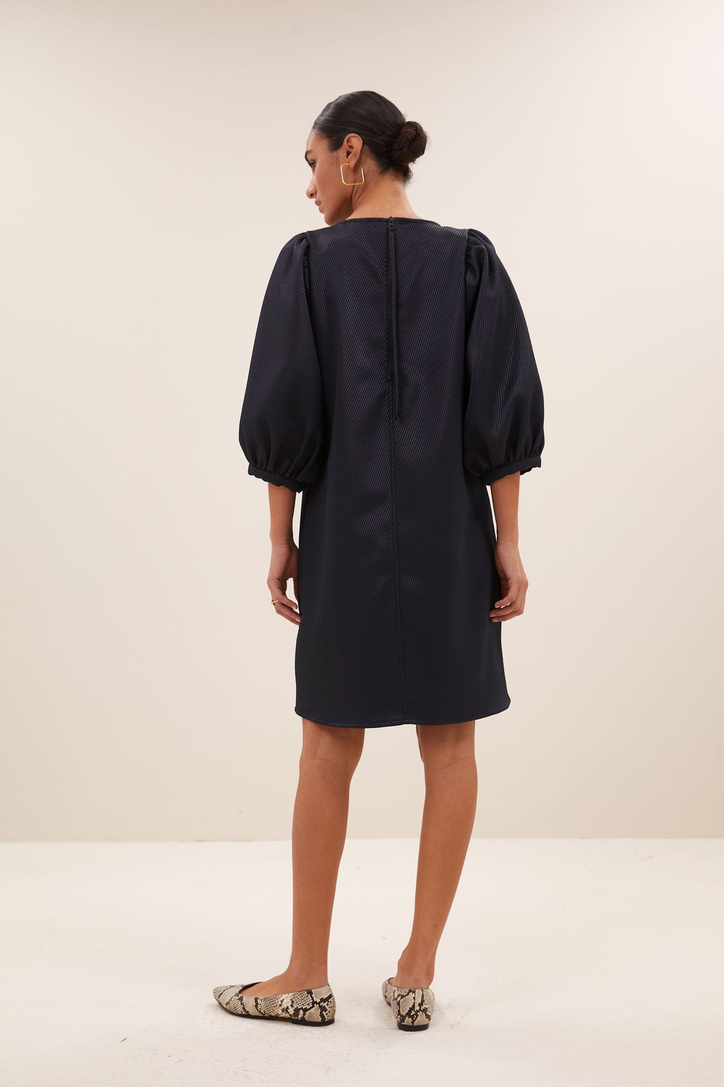 GIGI GLOSS DRESS MIDNIGHT 4