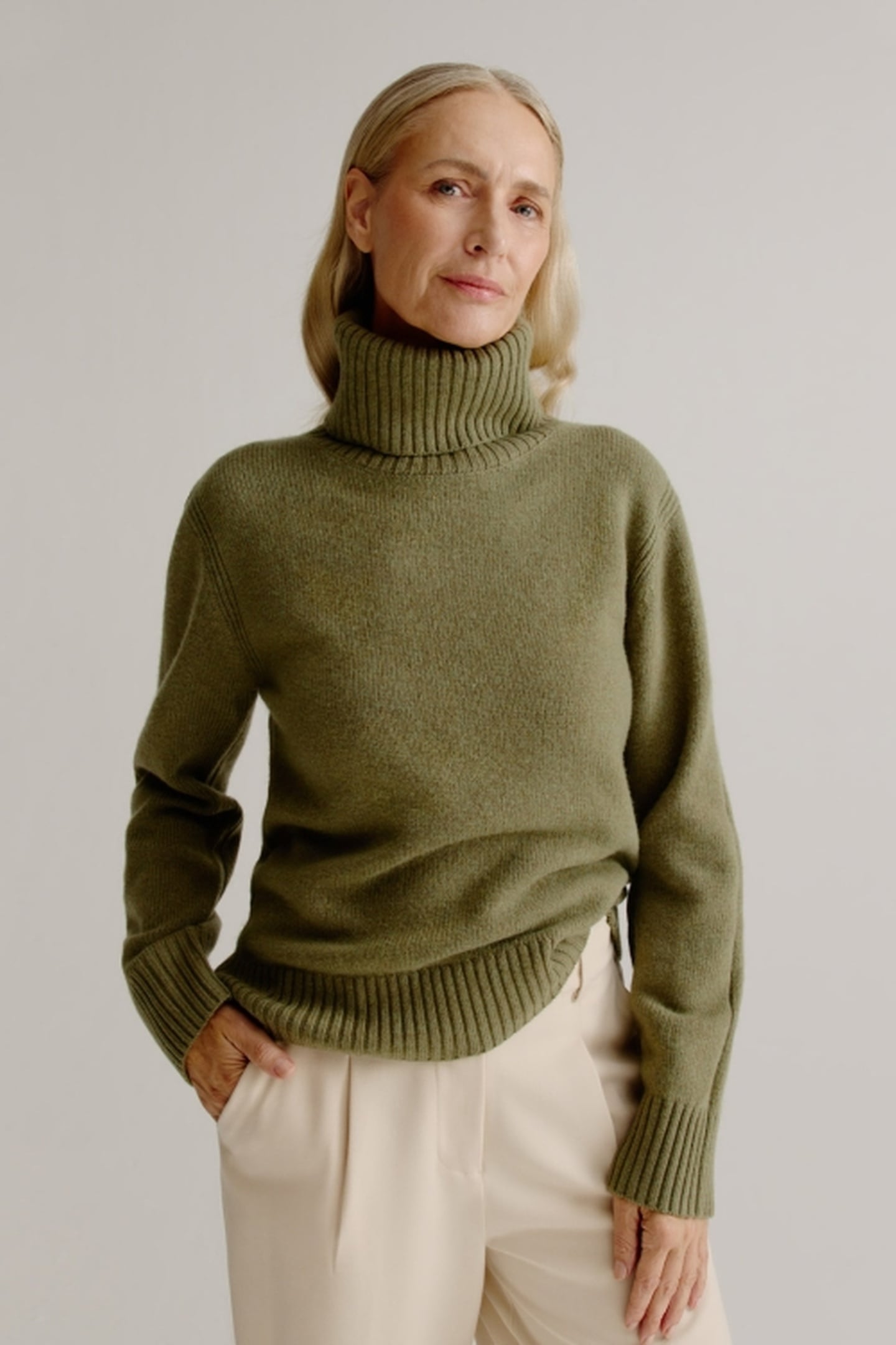 ALFONSO SWEATER MOSS GREEN 2