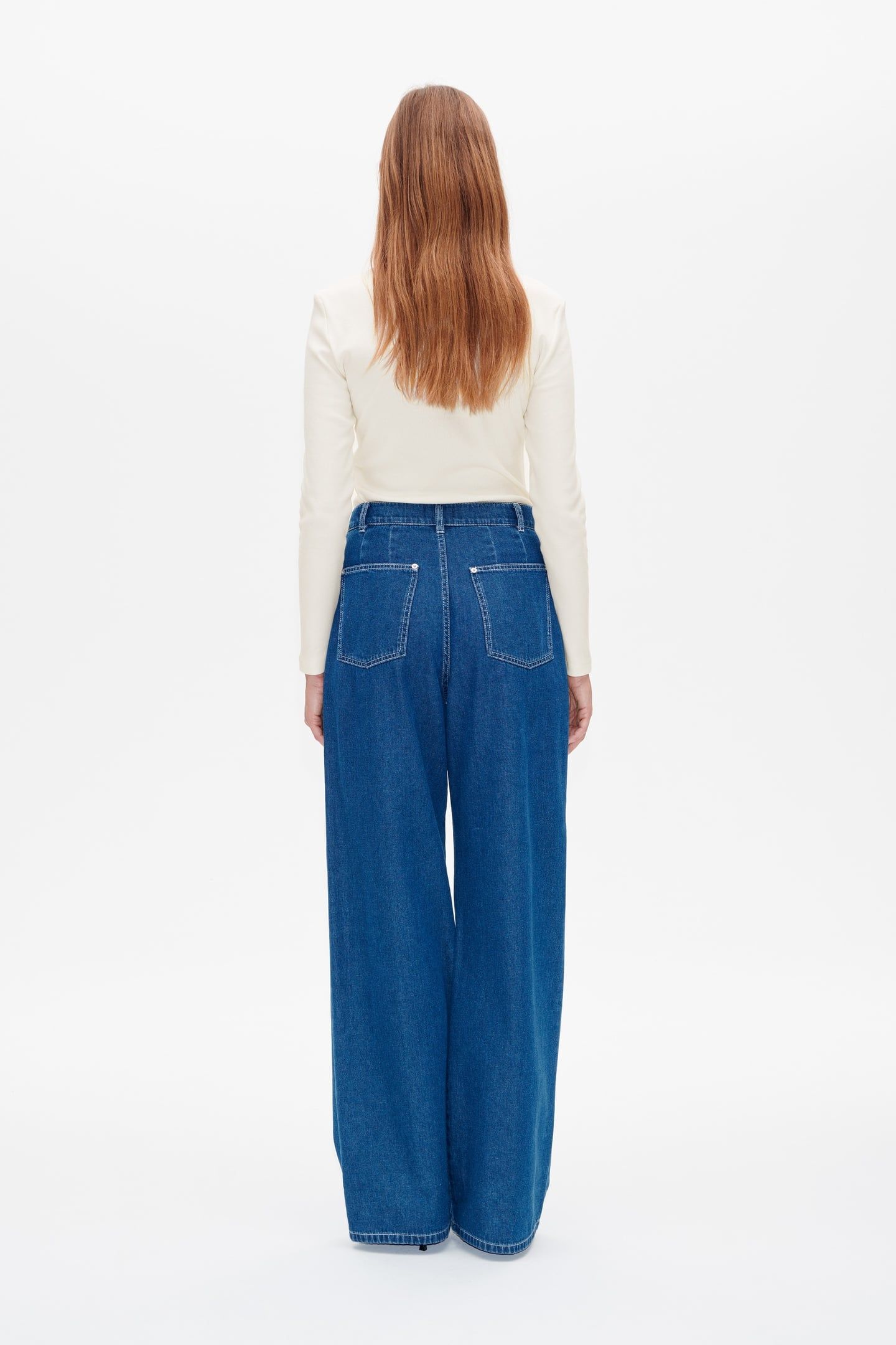 NANNY JEANS LIGHT WORN DENIM 3