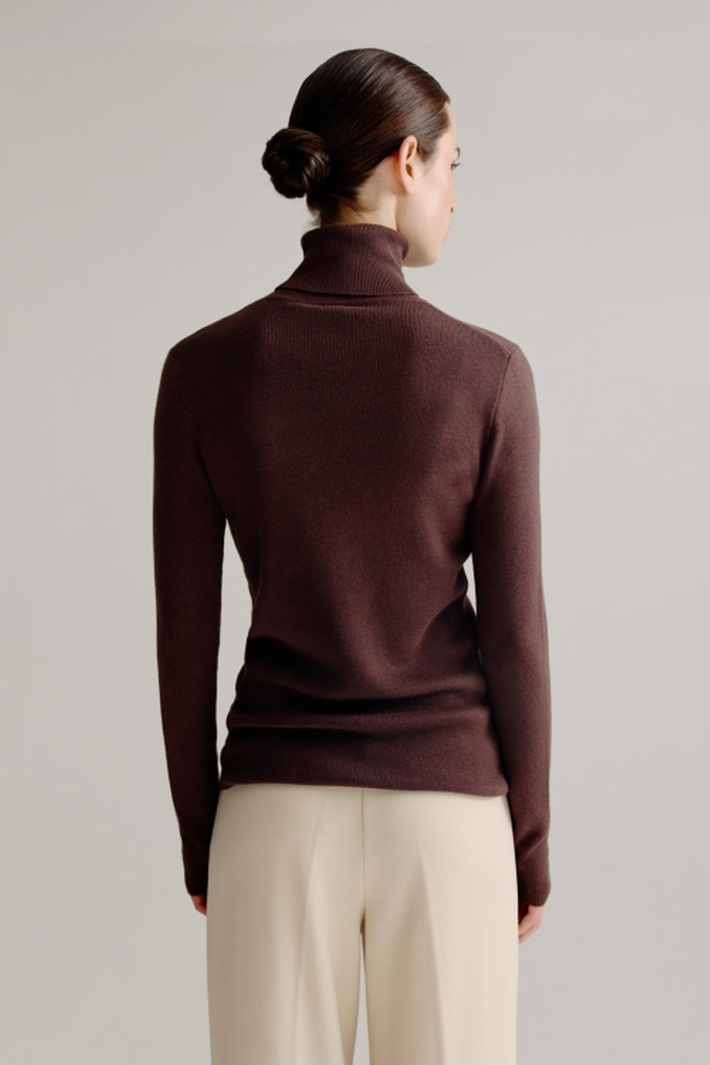 SAAR SWEATER BROWN 4