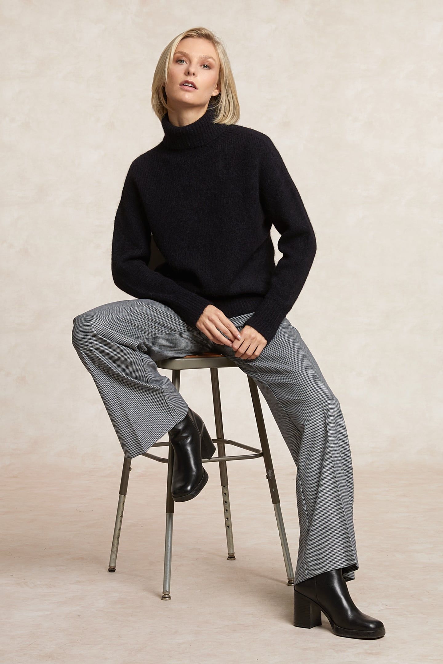 CLASSIC CHECKED WIDE LEG PANTS ELASTIC WAIST GREY BLUE 1
