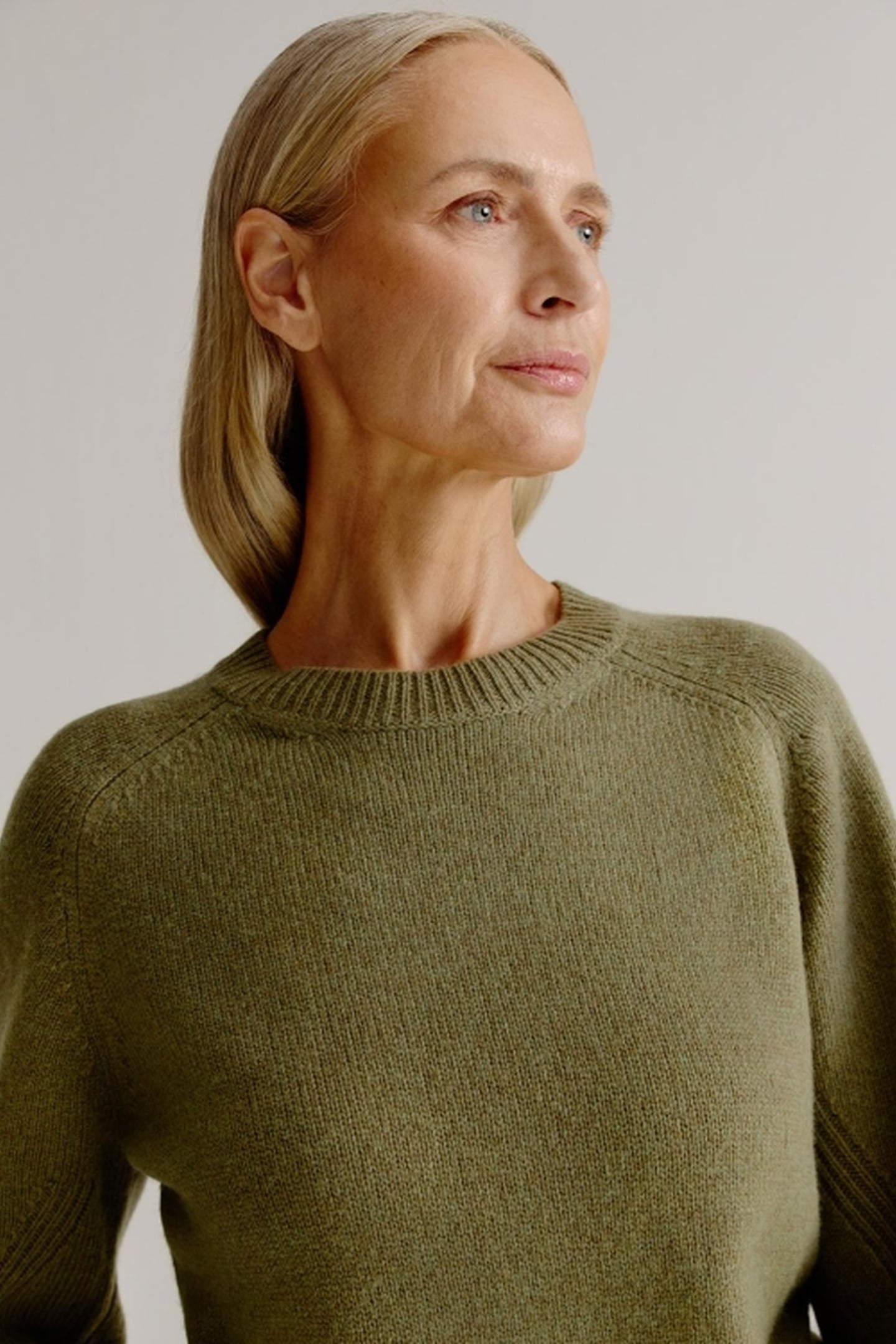 LILLIAN SWEATER MOSS GREEN 5