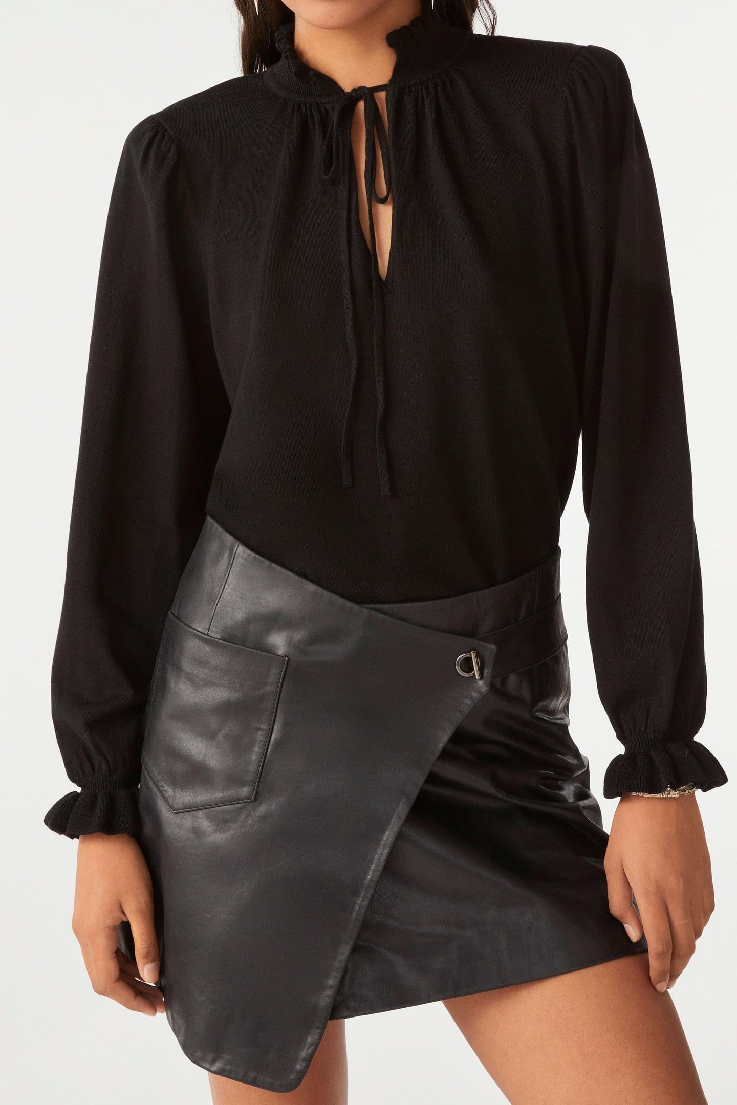 LONG SLEEVES KNIT BLACK 1