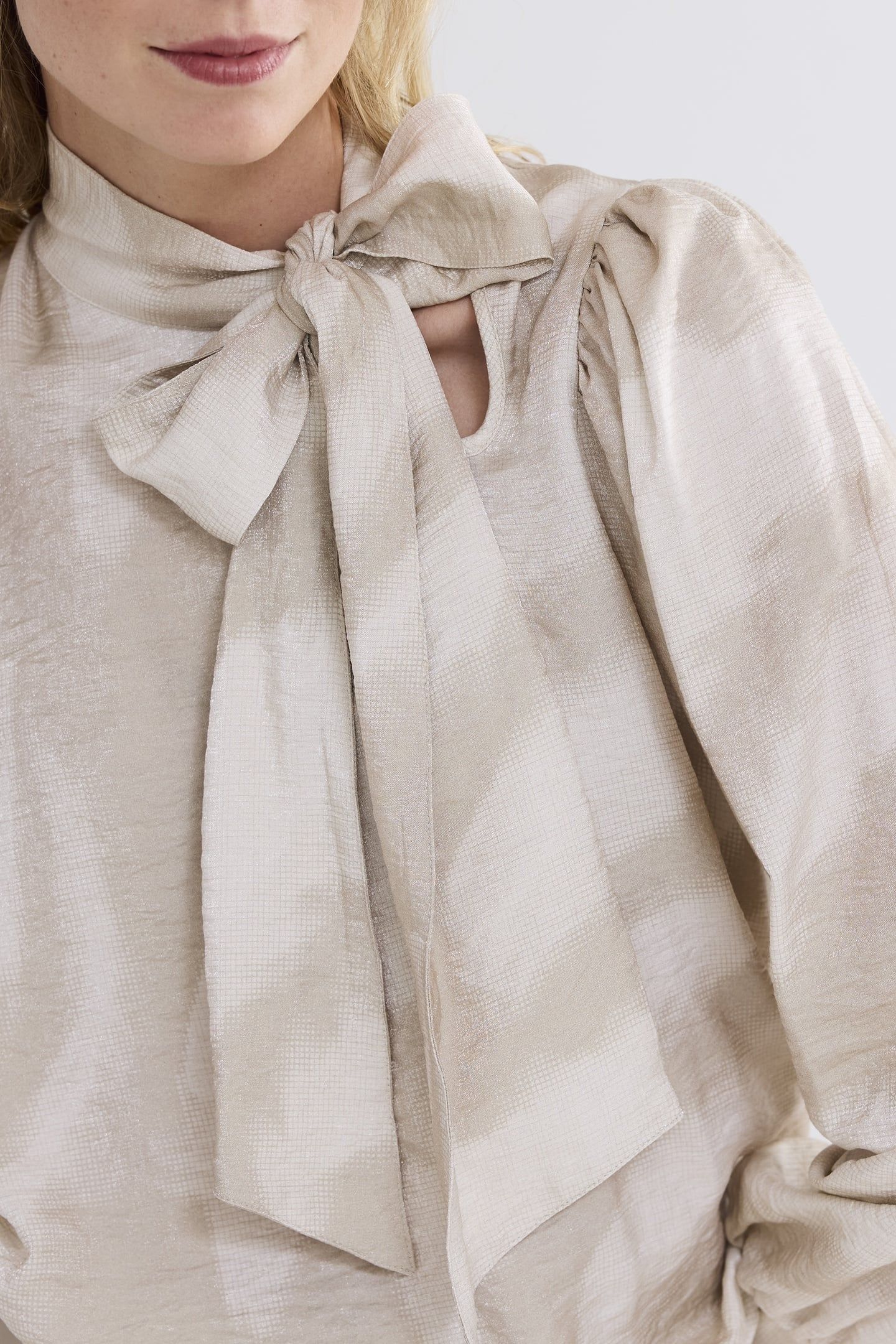 TOP BIG FEATHERS CASHMERE 4