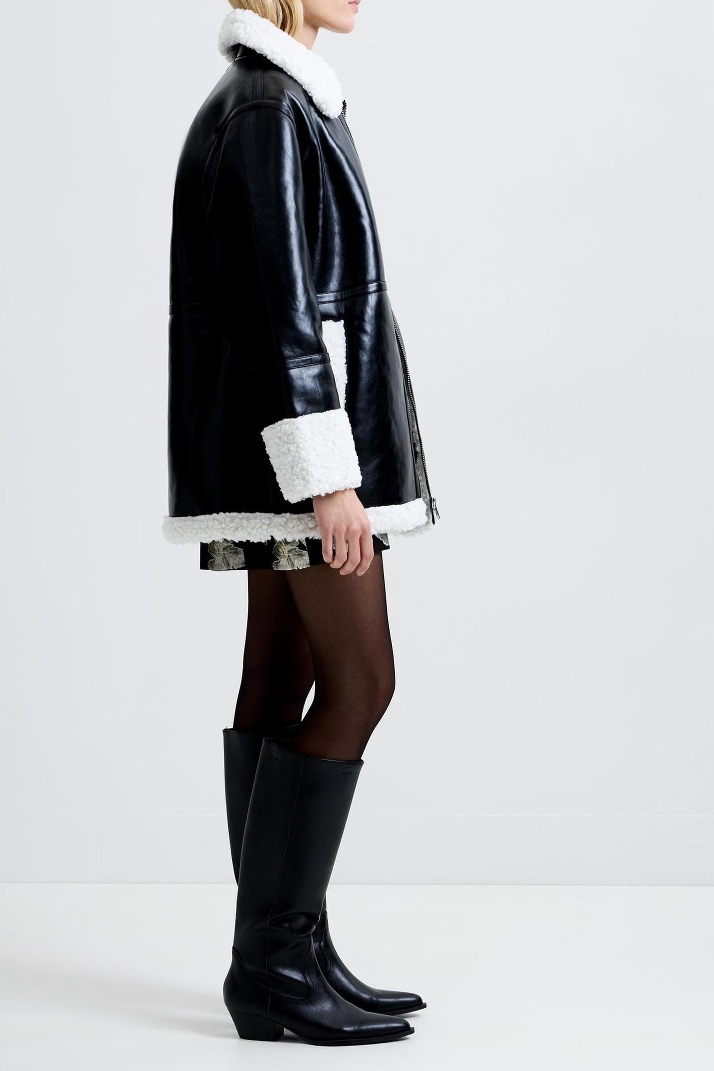 AJANI PU FAUX FUR COAT BLACK CREAM 4