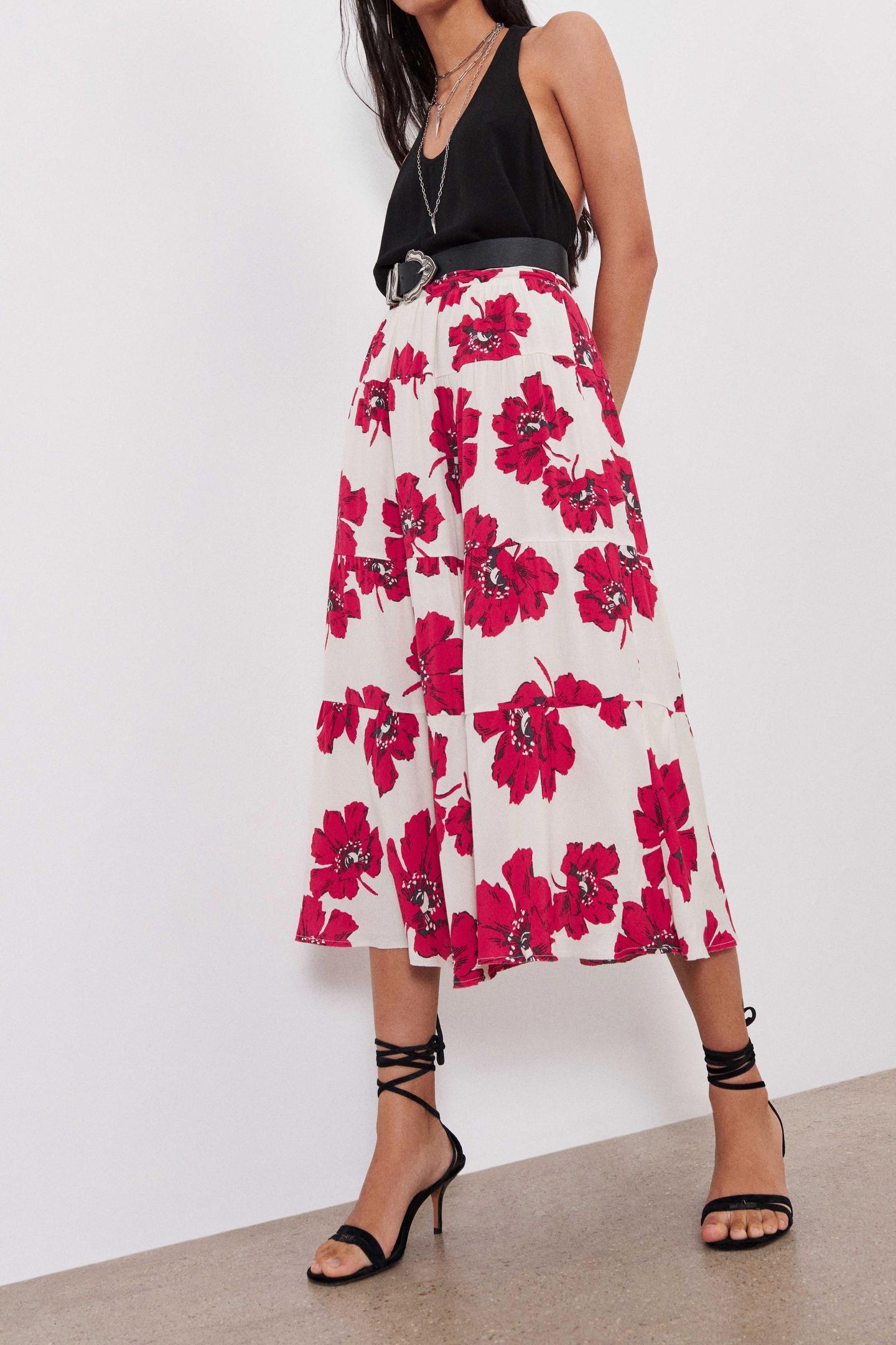 MID-LENGTH SKIRT ROUGE 4