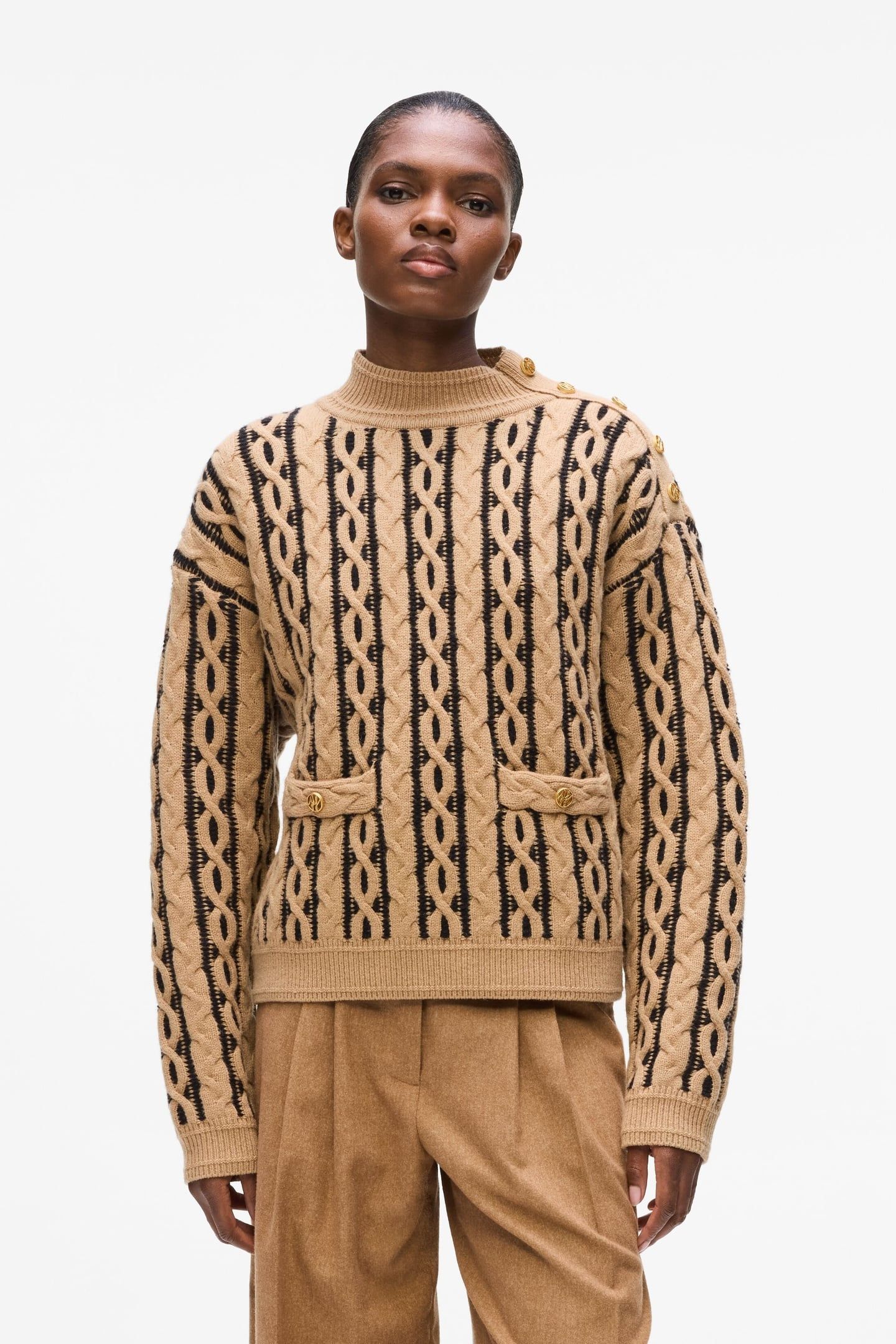 CABLE KNIT MOCK NECK NOUGAT 2