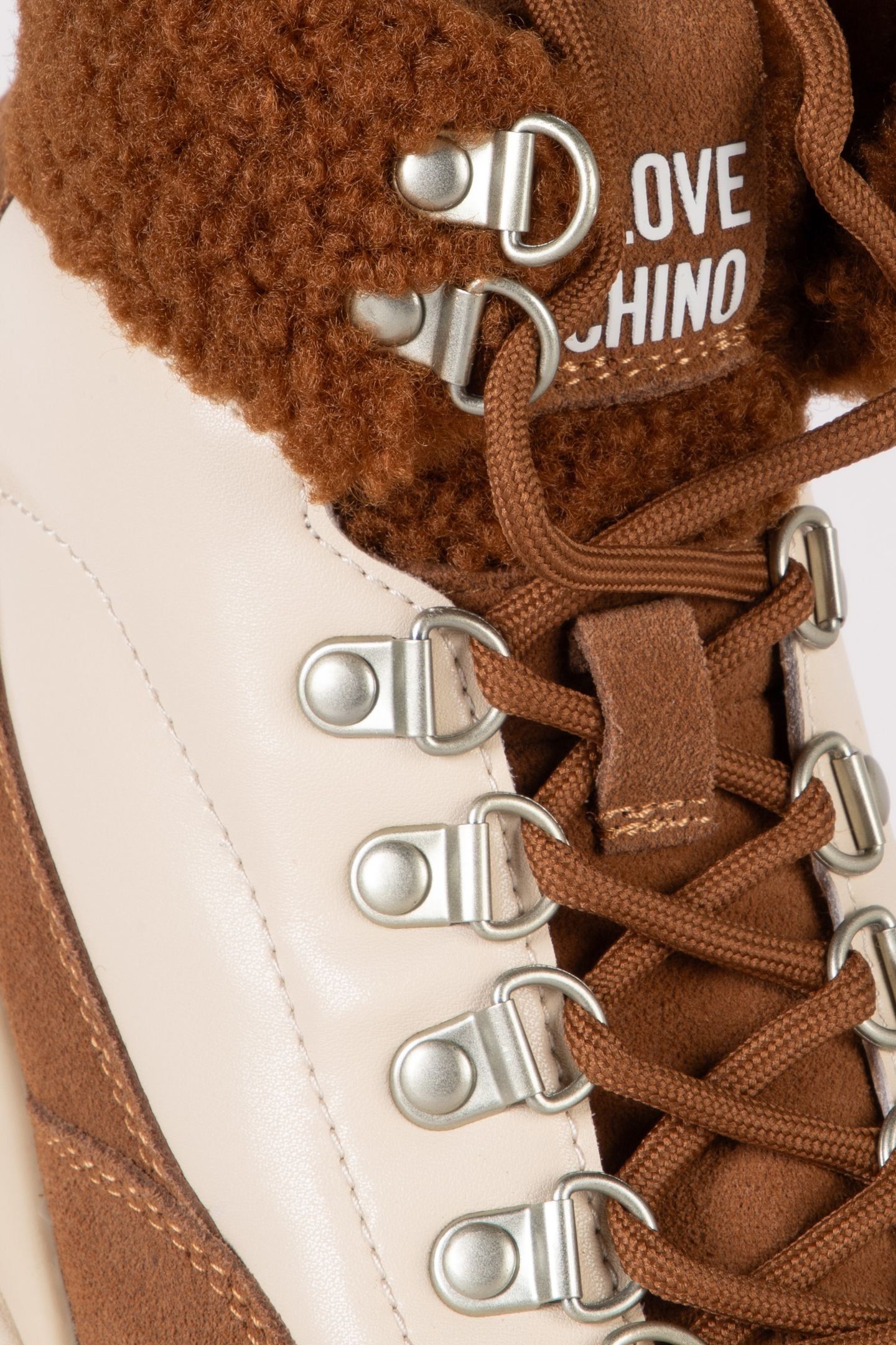 SNEAKERS BEIGE 3