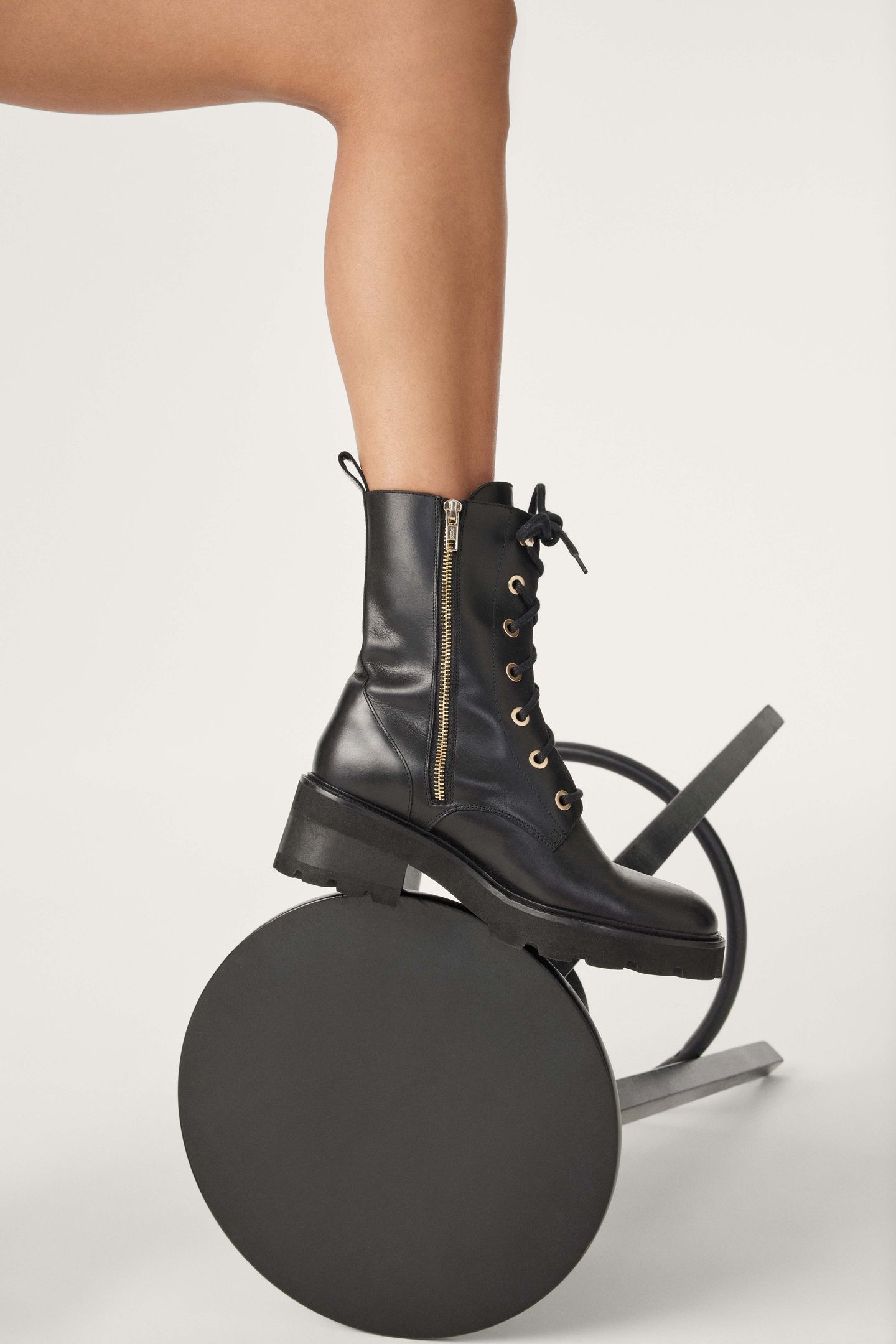 ANKLE BOOTS BLACK 2