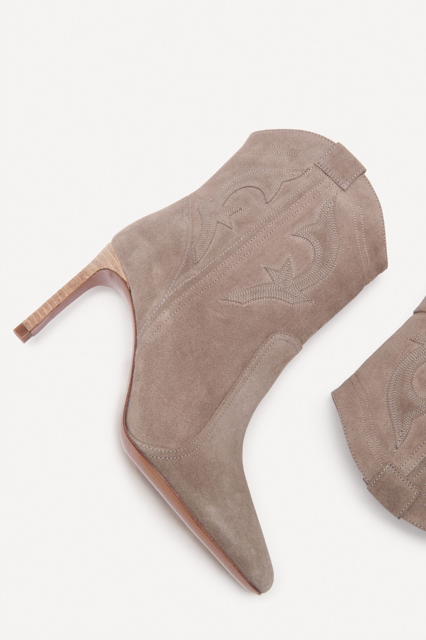 ANKLE BOOTS TAUPE 5