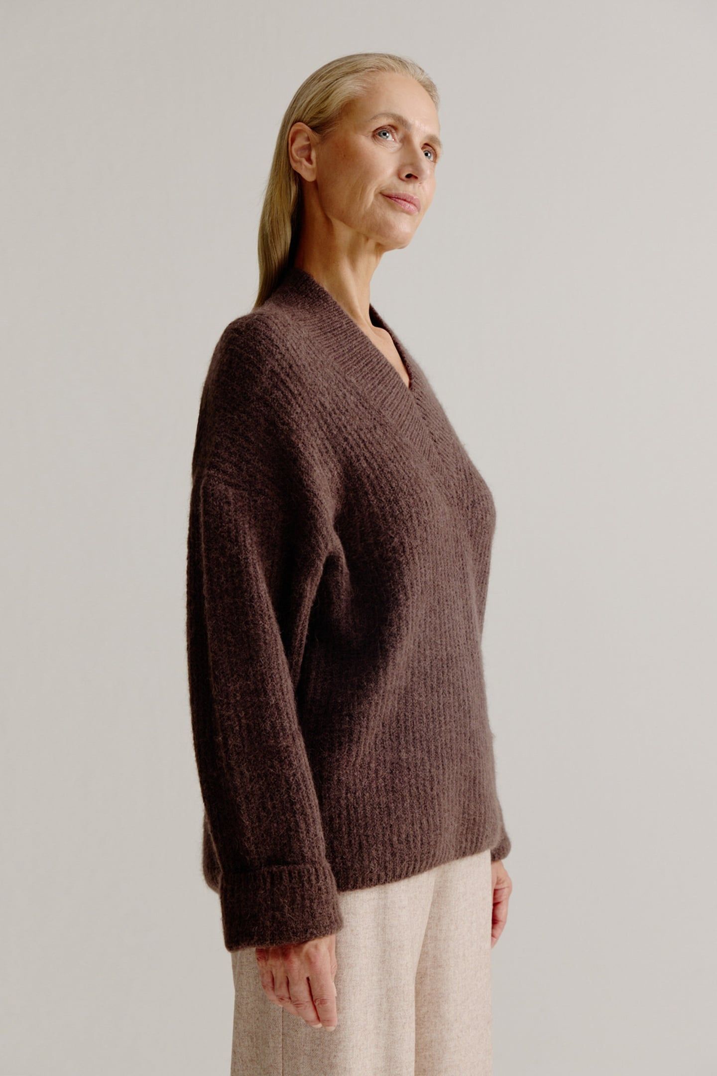 LARISSA SWEATER BROWN 4