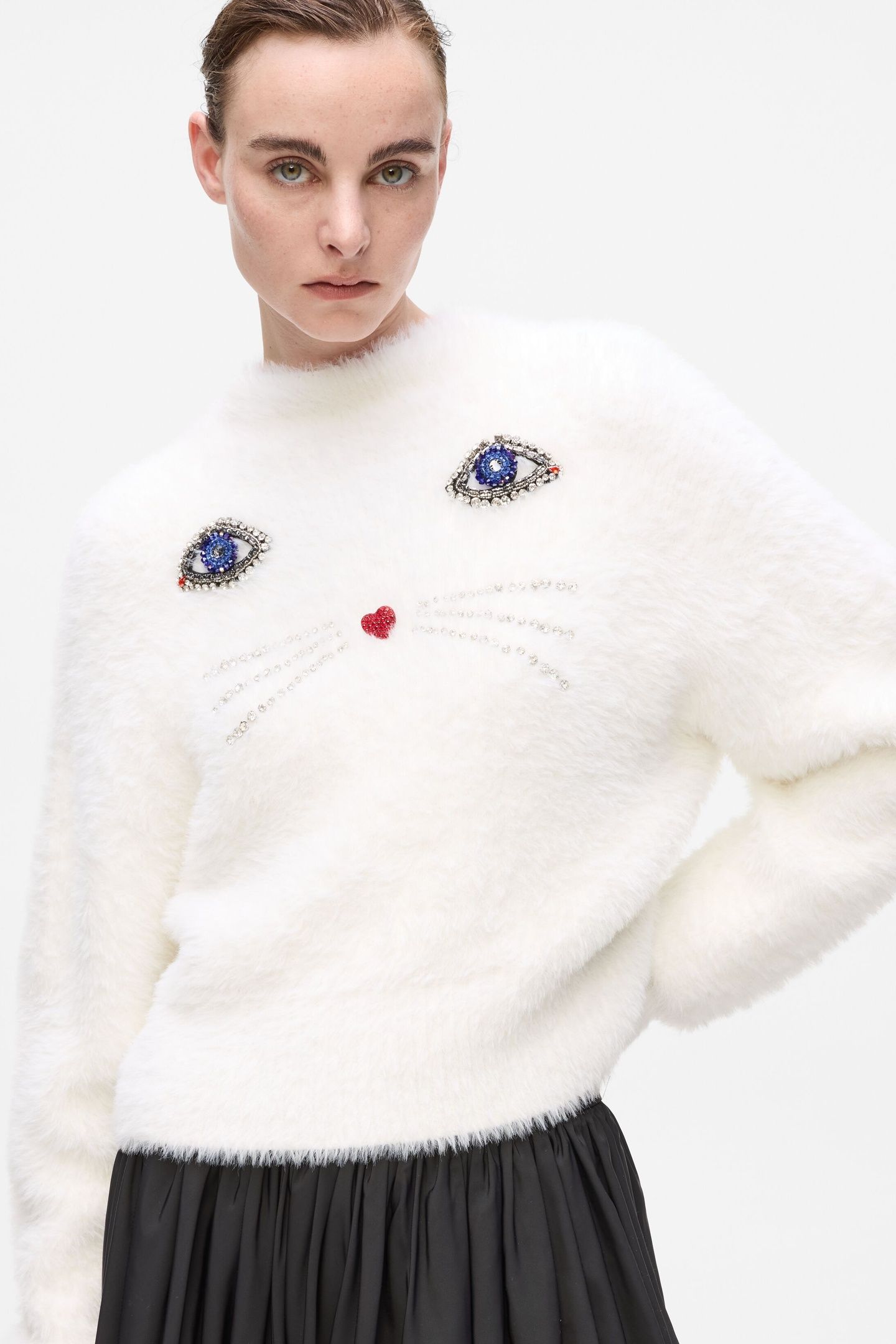 CHOUPETTE FLUFFY KNIT WHITE 3