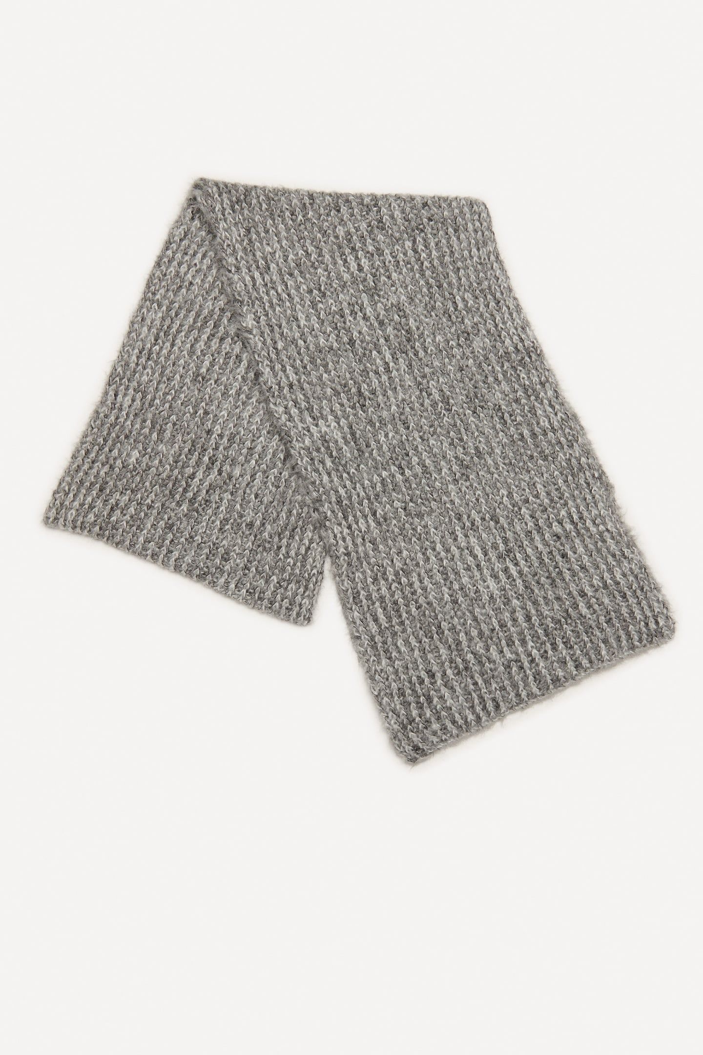KNITTED SCARF GRIS 4