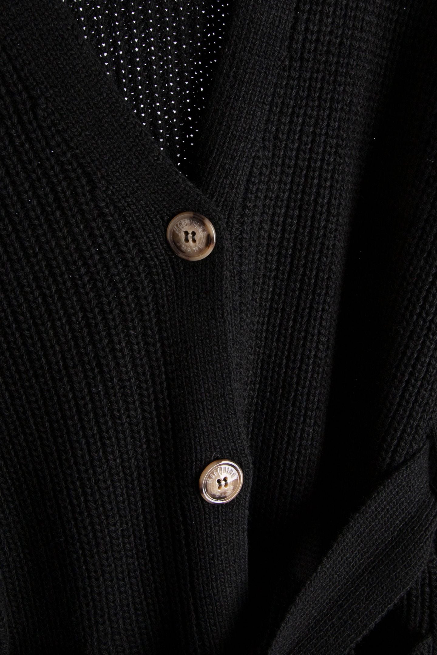 OUTERWEAR BLACK 3