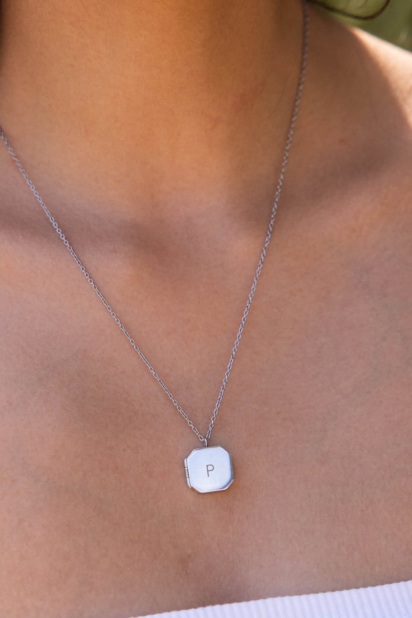 ELEGANCE MEDAILLON KETTE SILVER 3