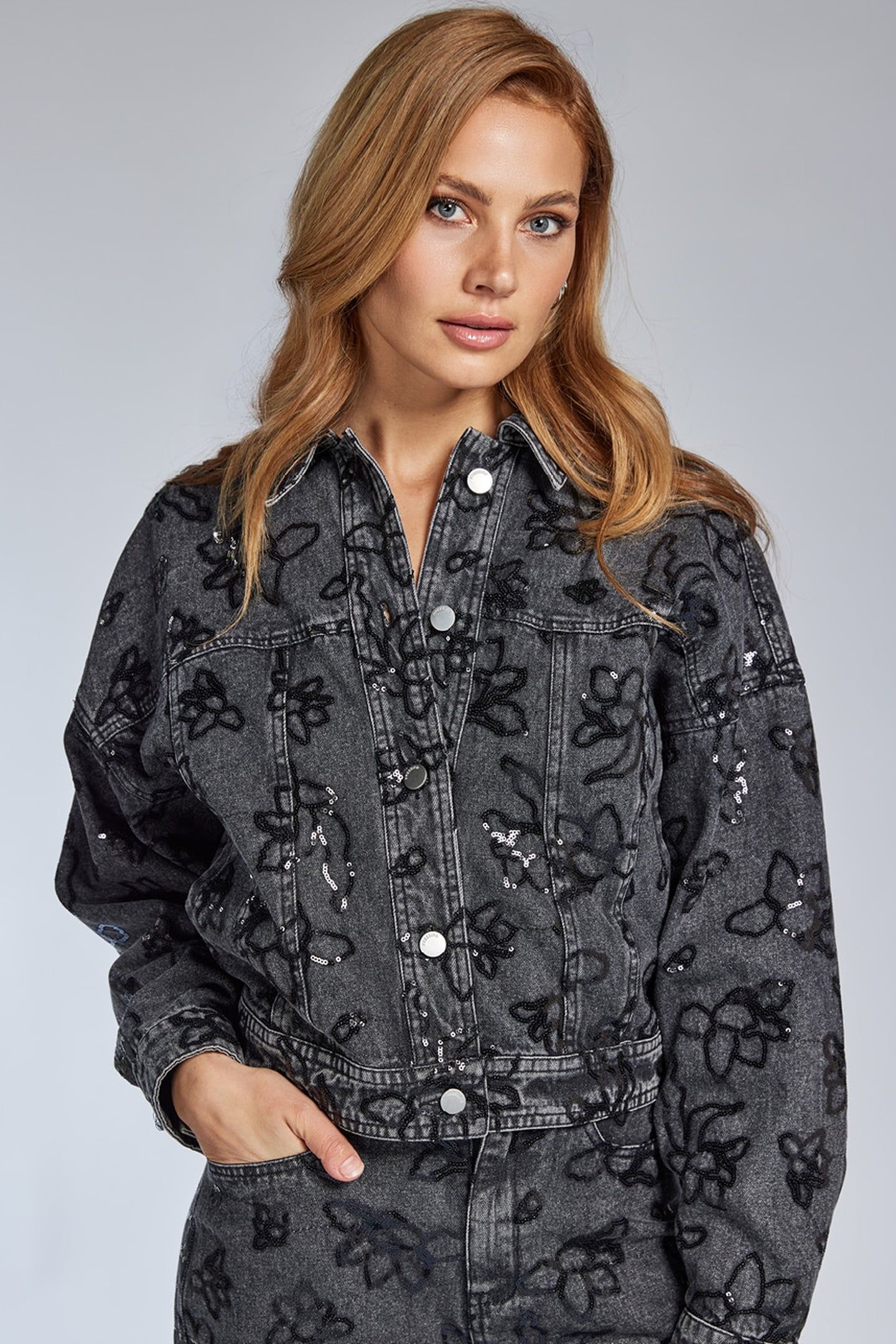 LOUK JACKET BLACK 1