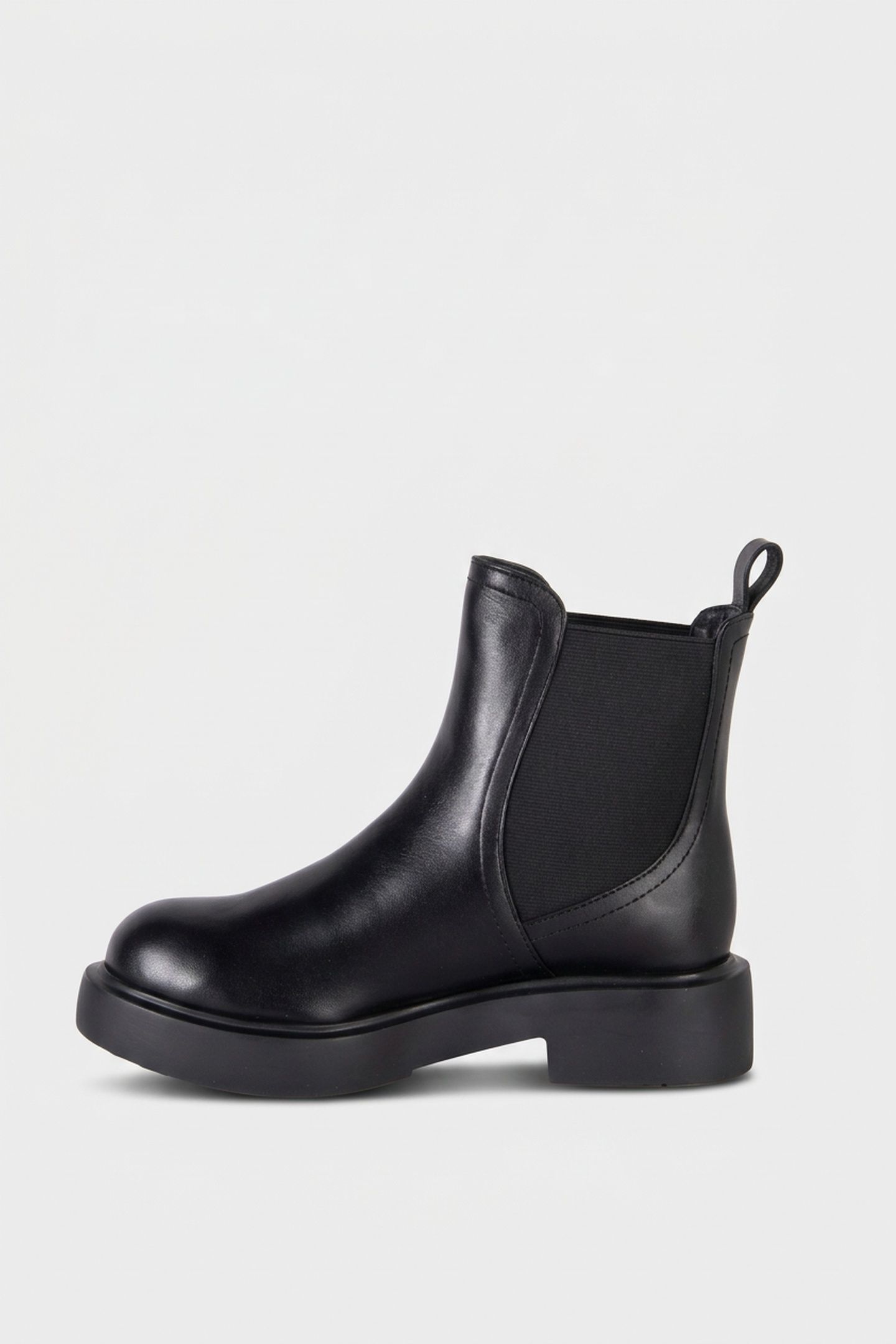 BOOTS BLACK 4