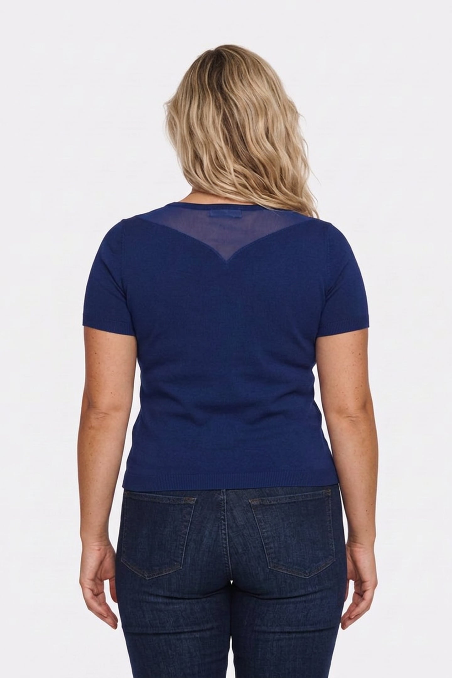 KNITWEAR BLUE 2