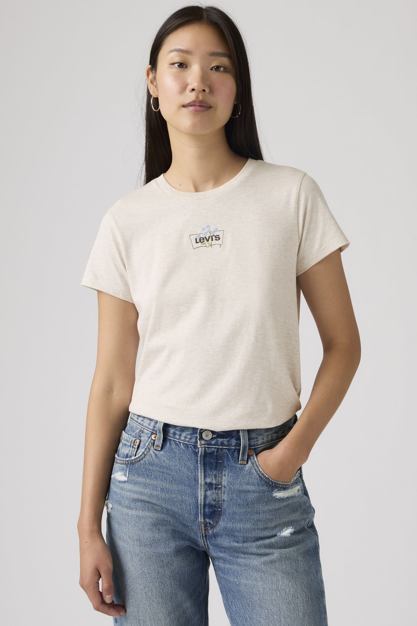 GRAPHIC PERFECT TEE 4