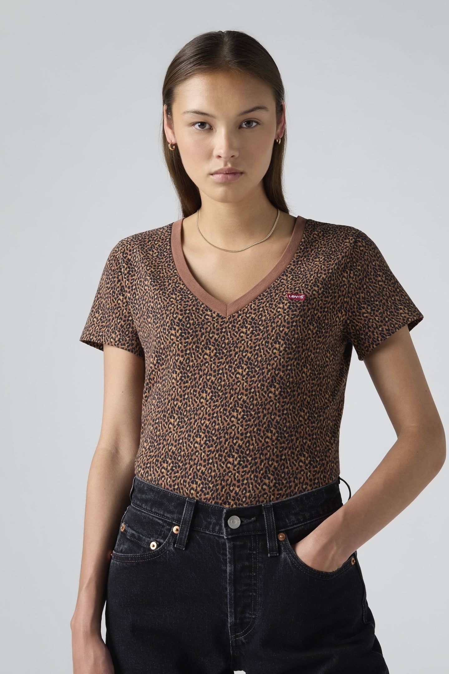 PERFECT V-NECK TEE 5
