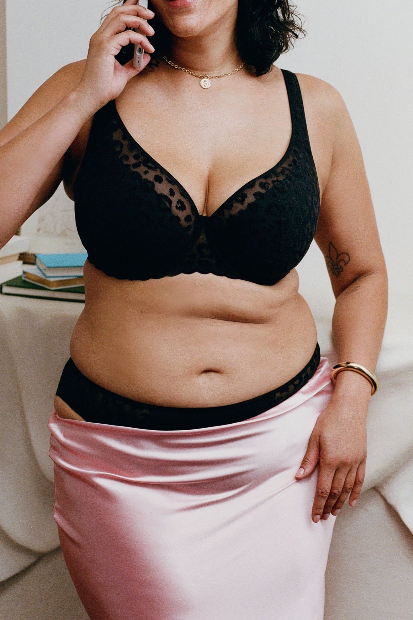 CO BRA TSHIRT PLUNGE FOAM BLACK 5