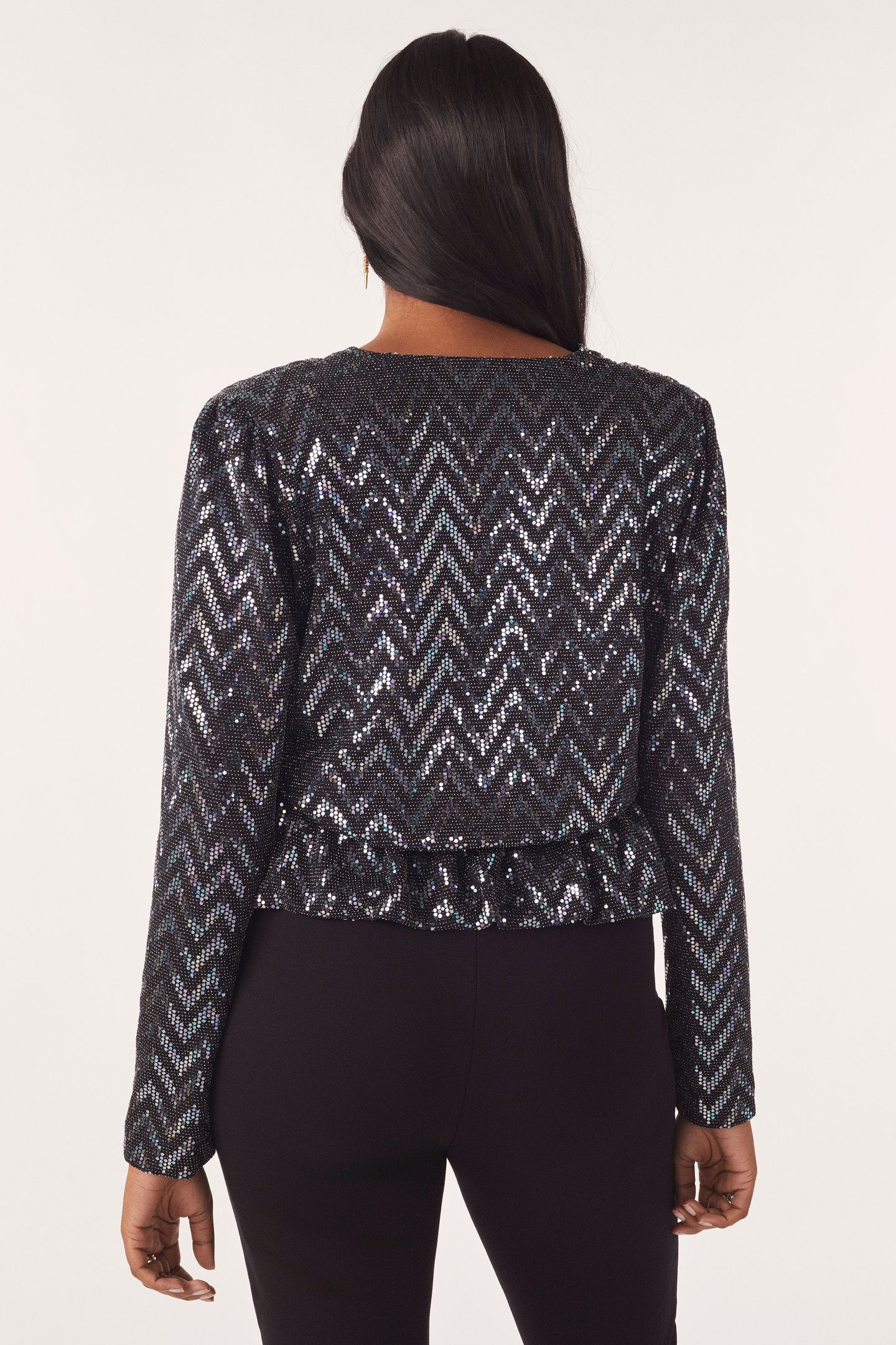LONG SLEEVES TOP BLACK 2