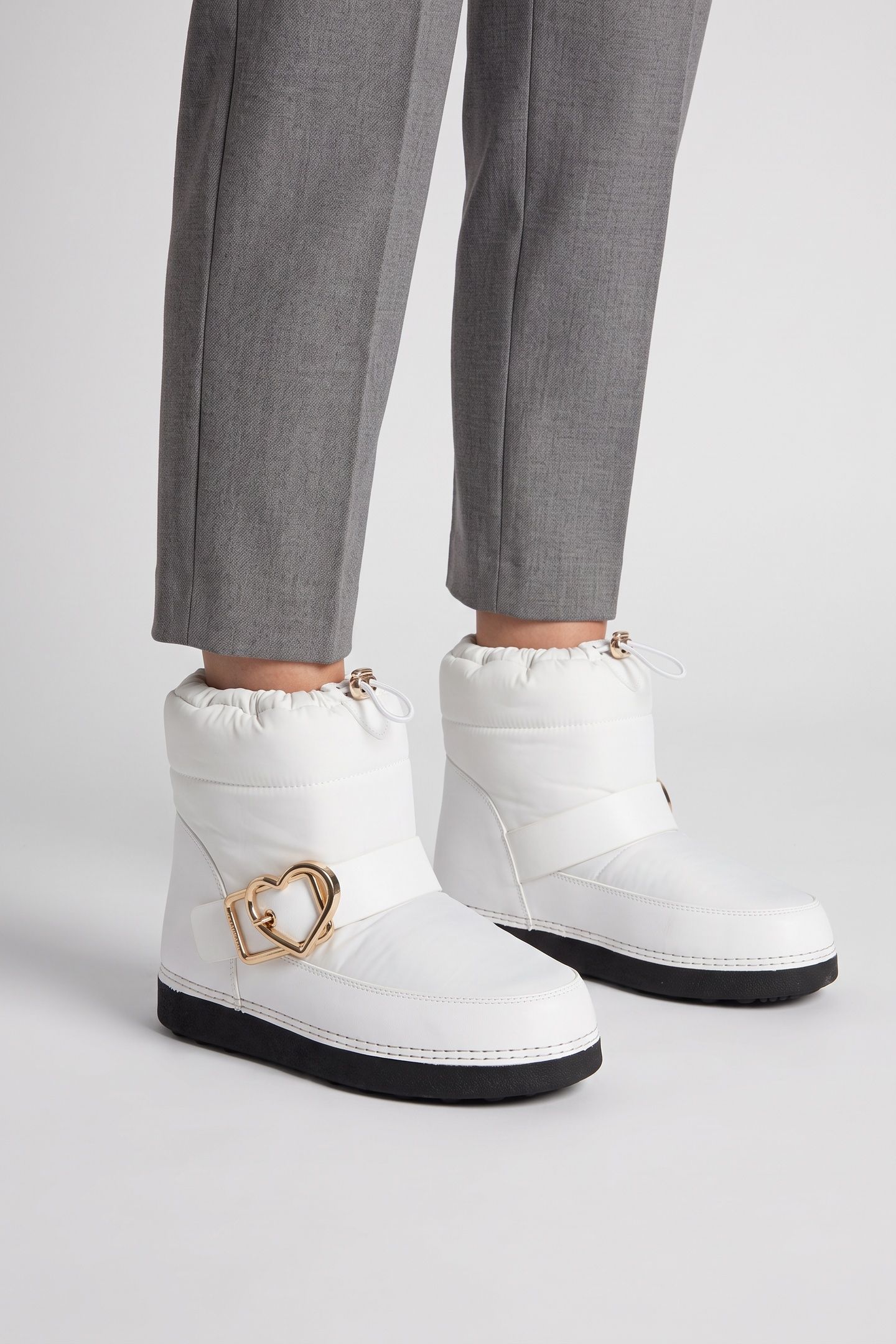 WINTER-BOOTS WHITE 3