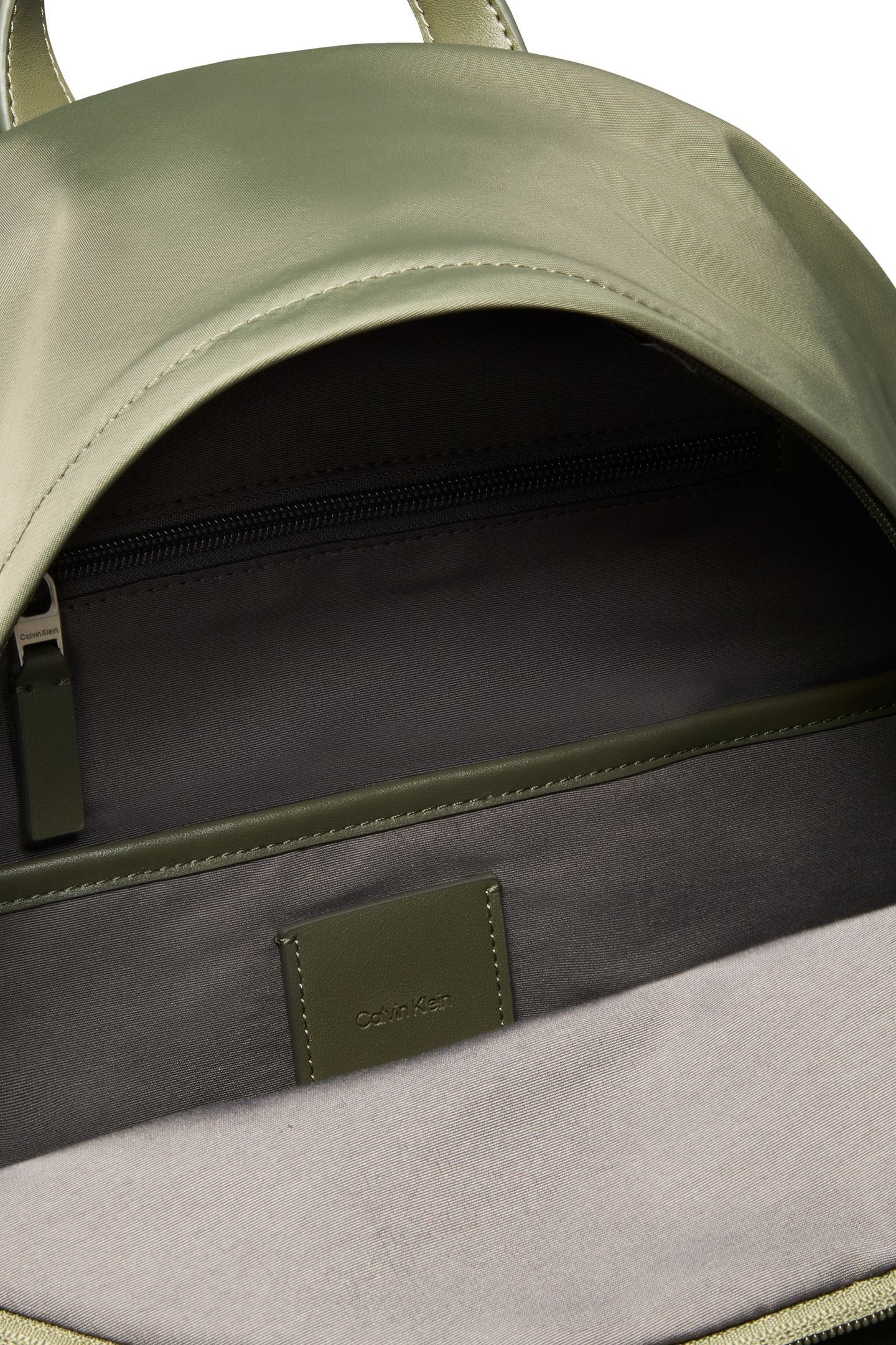SLEEK ROUND BACKPACK DEEP LICHEN GREEN 4