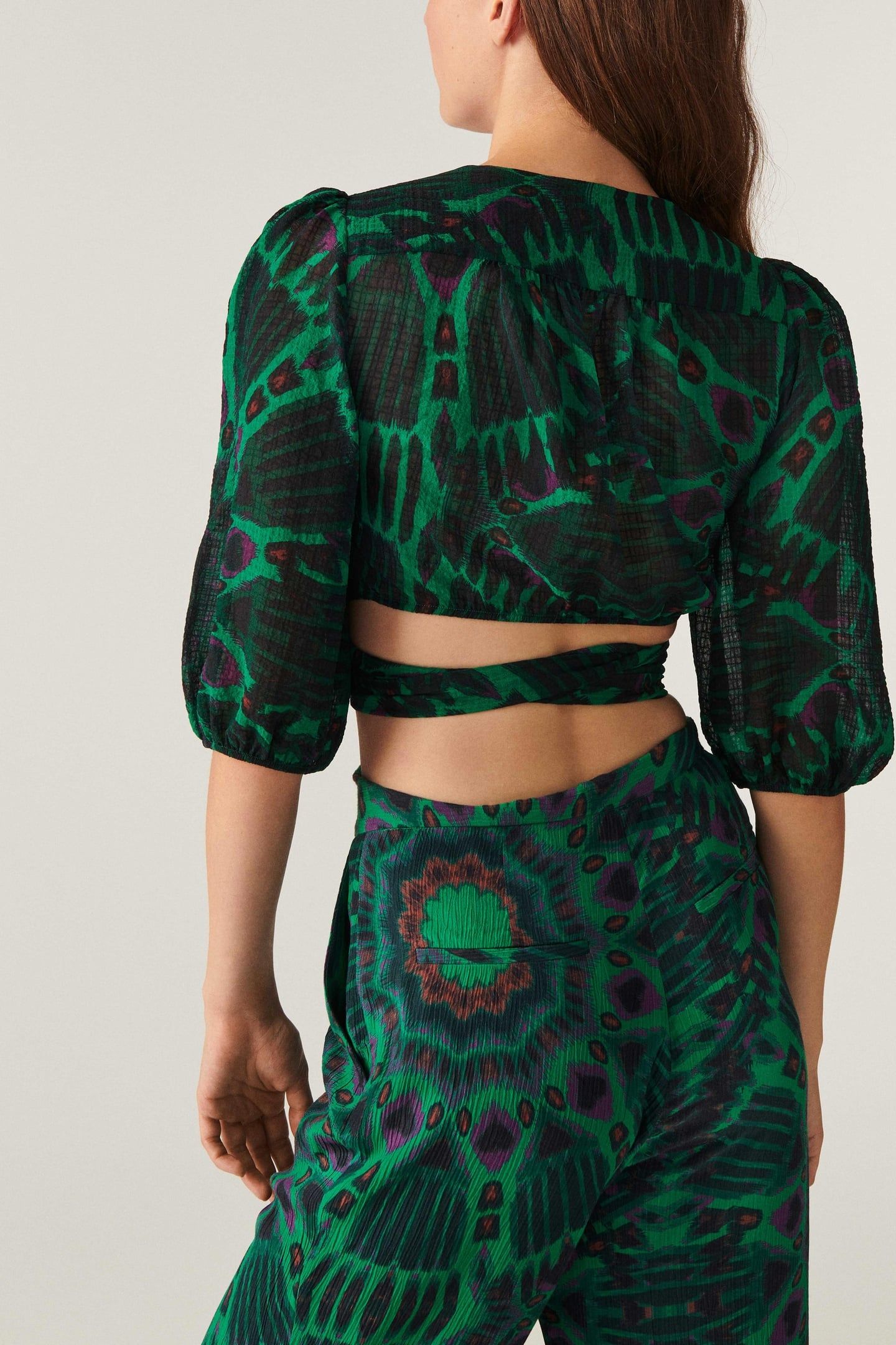 LONG SLEEVES TOP VERT 2