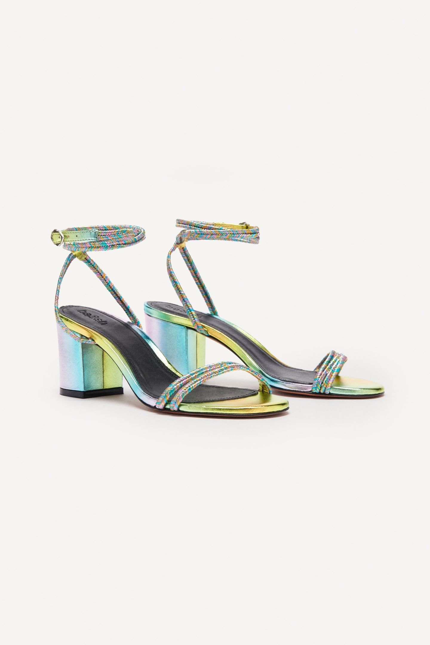 SANDALS MULTICO 2