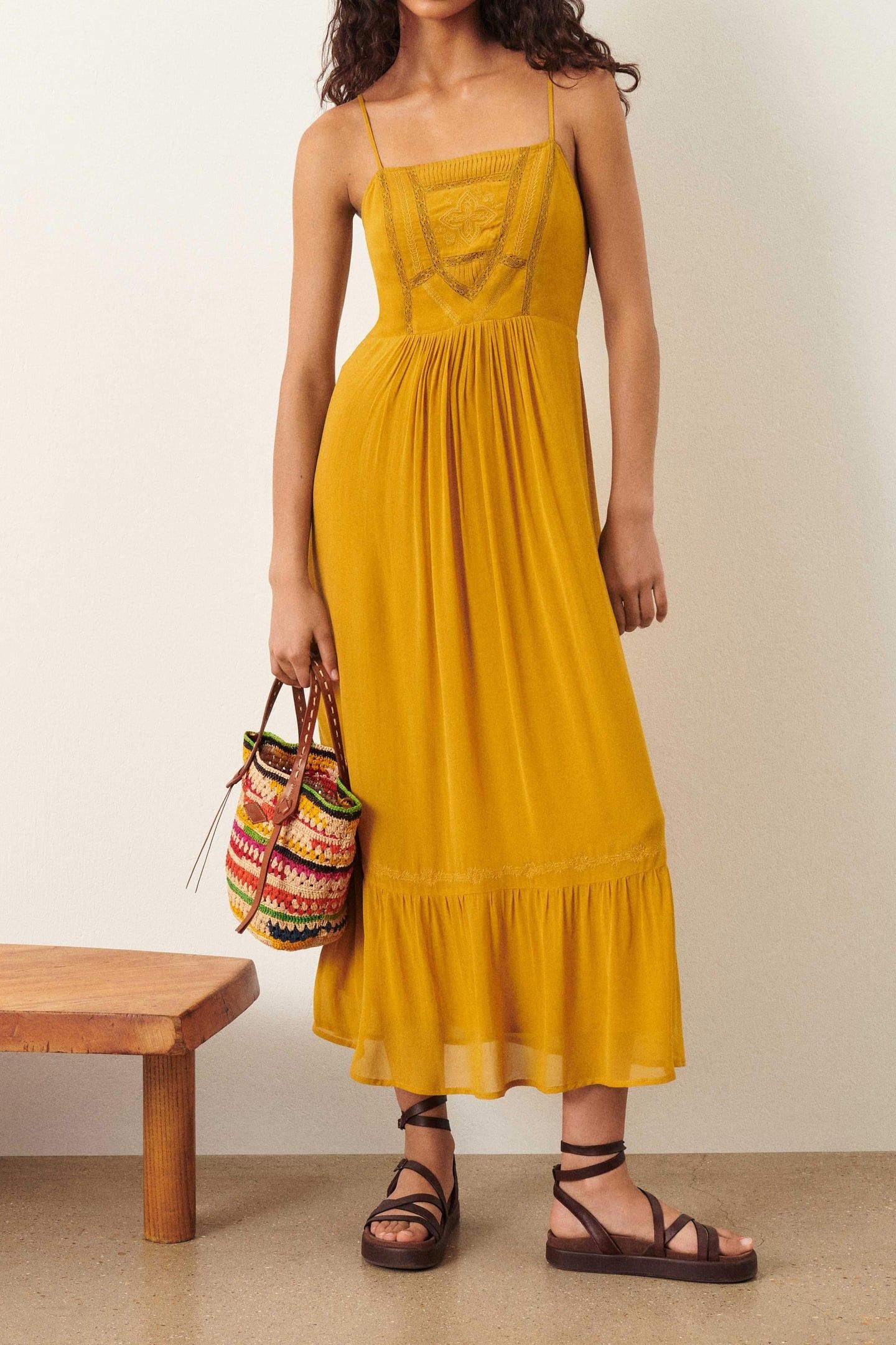 MID-LENGTH DRESS MOUTARDE 1