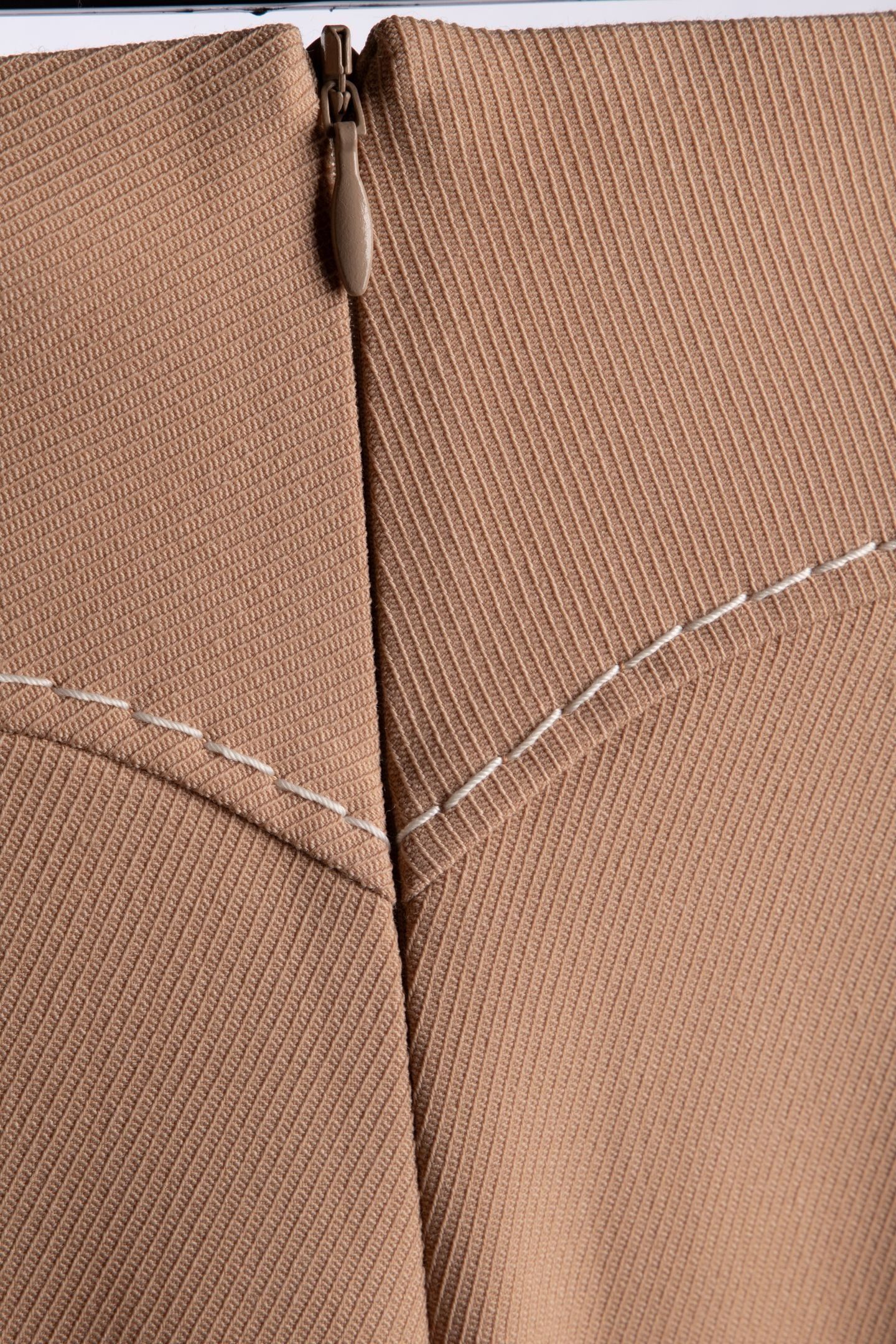 TROUSERS BEIGE 4