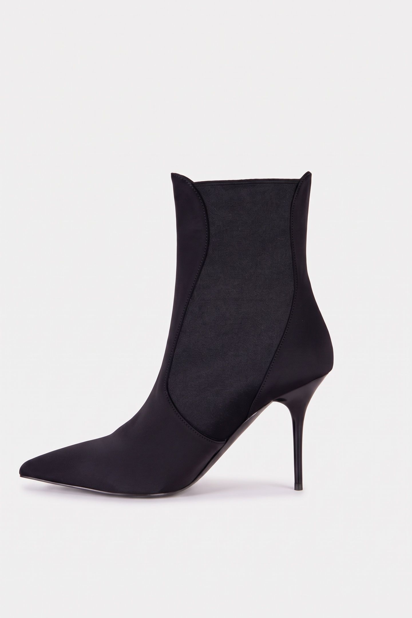 ANKLE BOOTS BLACK 4