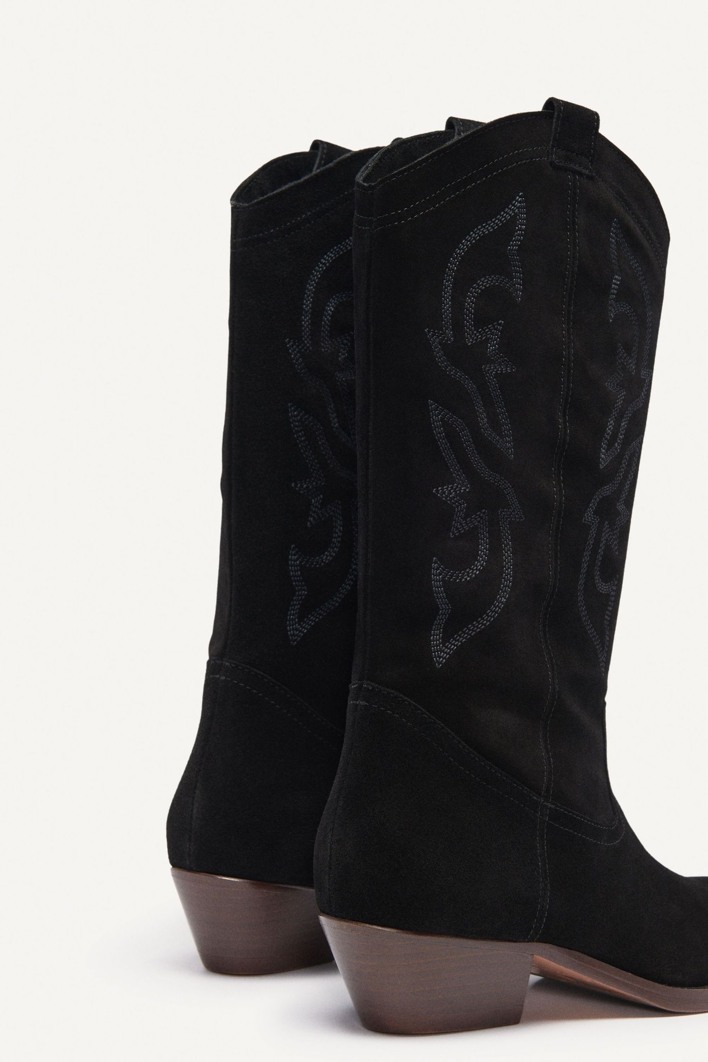 BOOTS BLACK 5