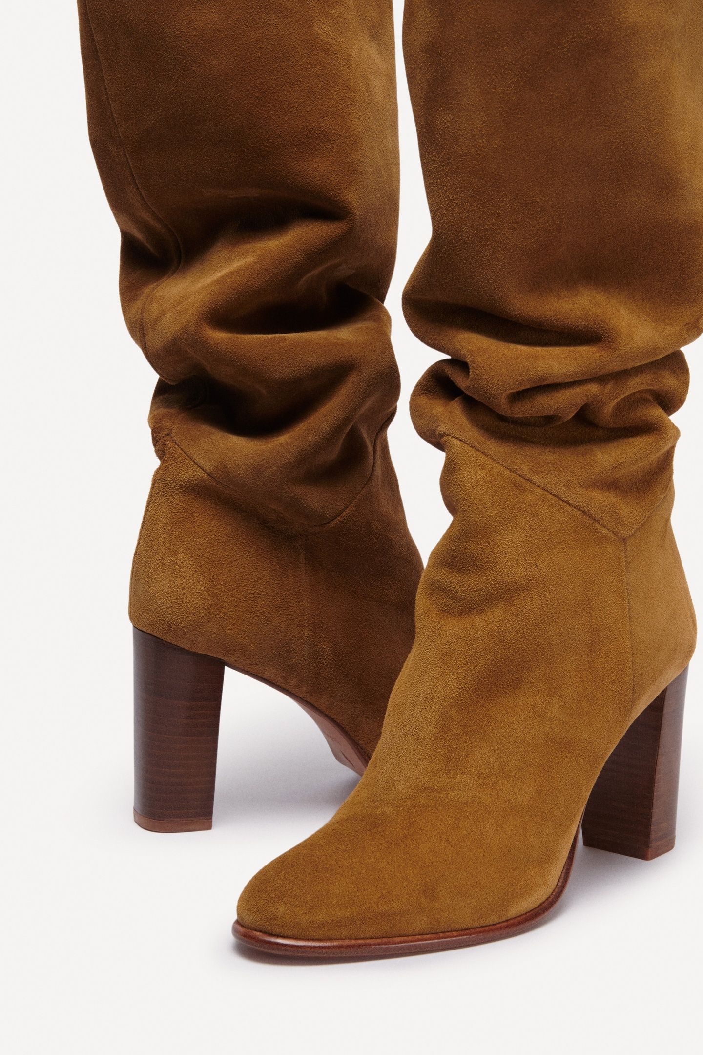 BOOTS BRONZE 6