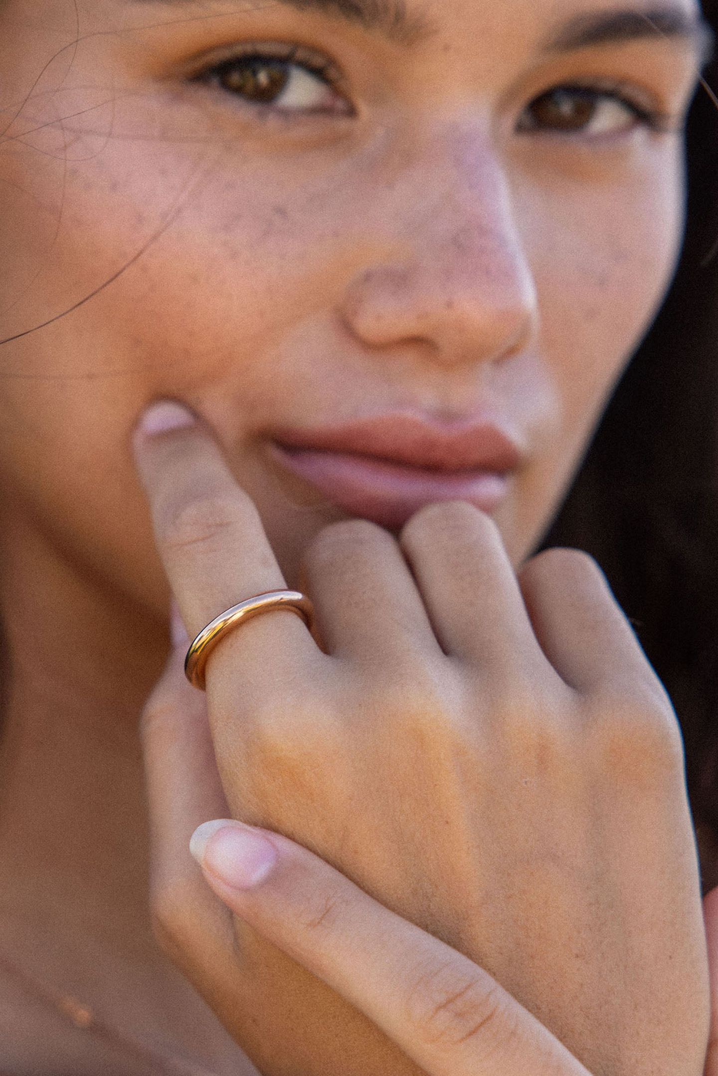 GLOSSY RING ROSEGOLD 2