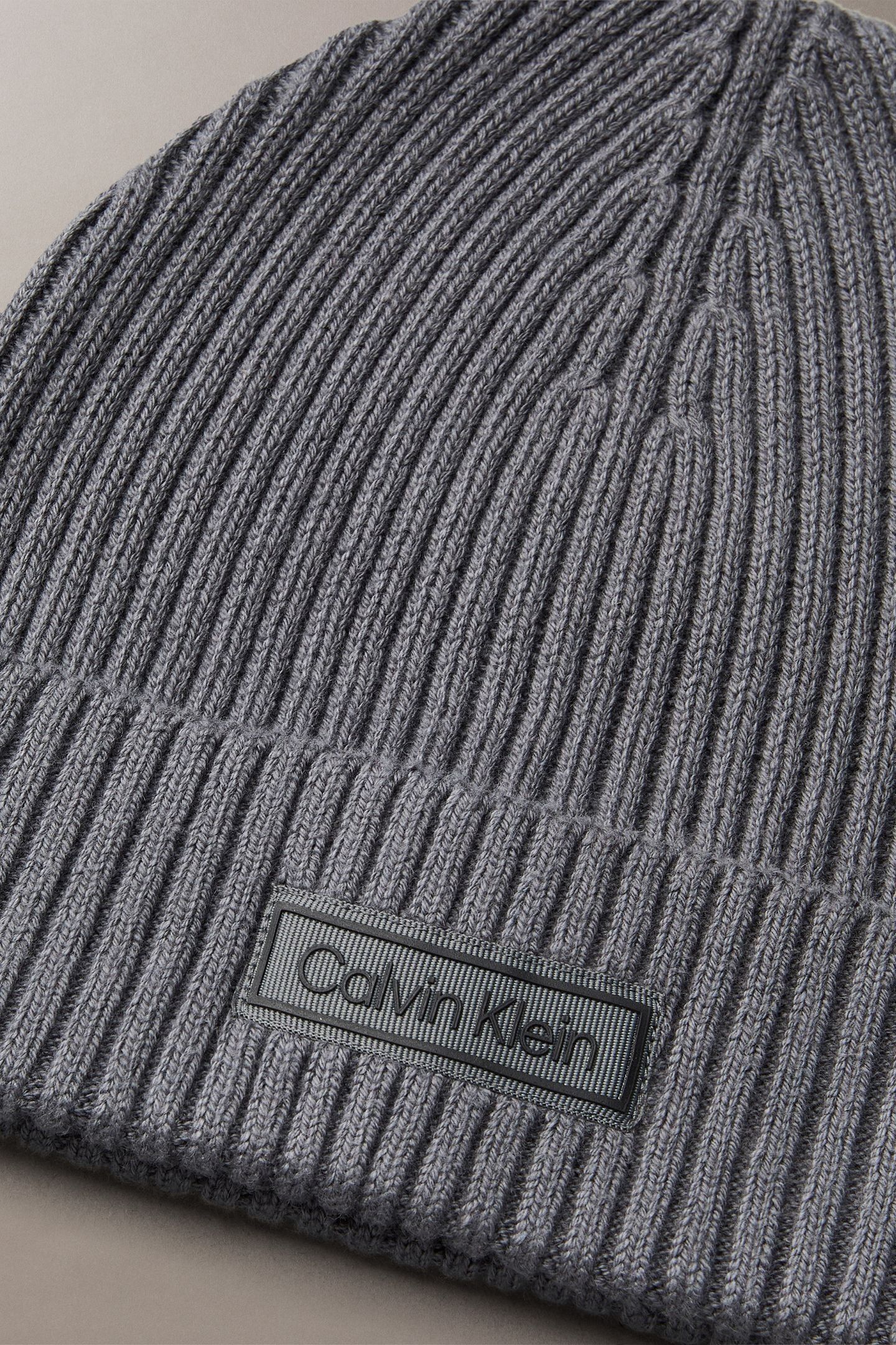 PATCH CHUNKY RIB COTTON BEANIE IRON GATE 3