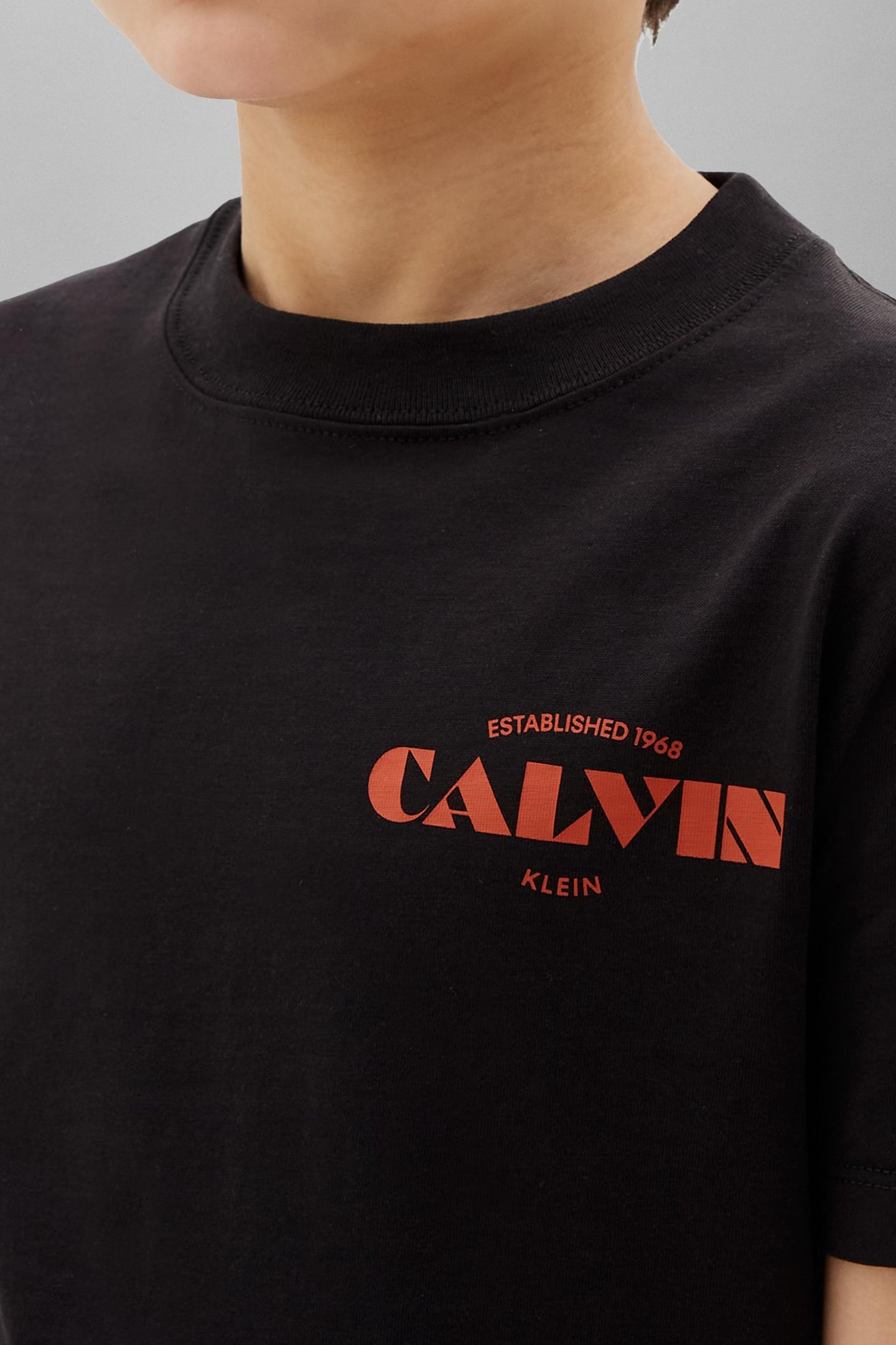 BOYS CALVIN CHEST T-SHIRT BLACK 5