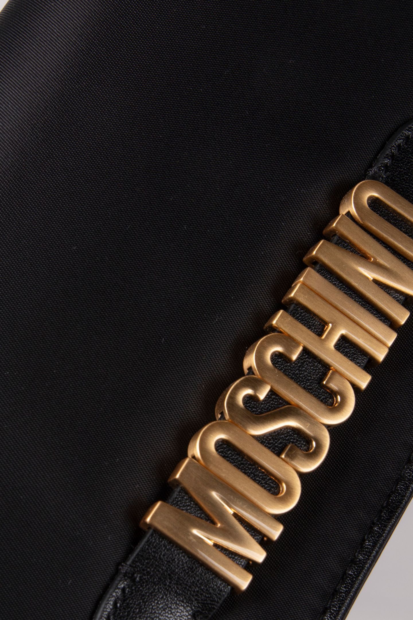 ACCESSORIES BLACK 5