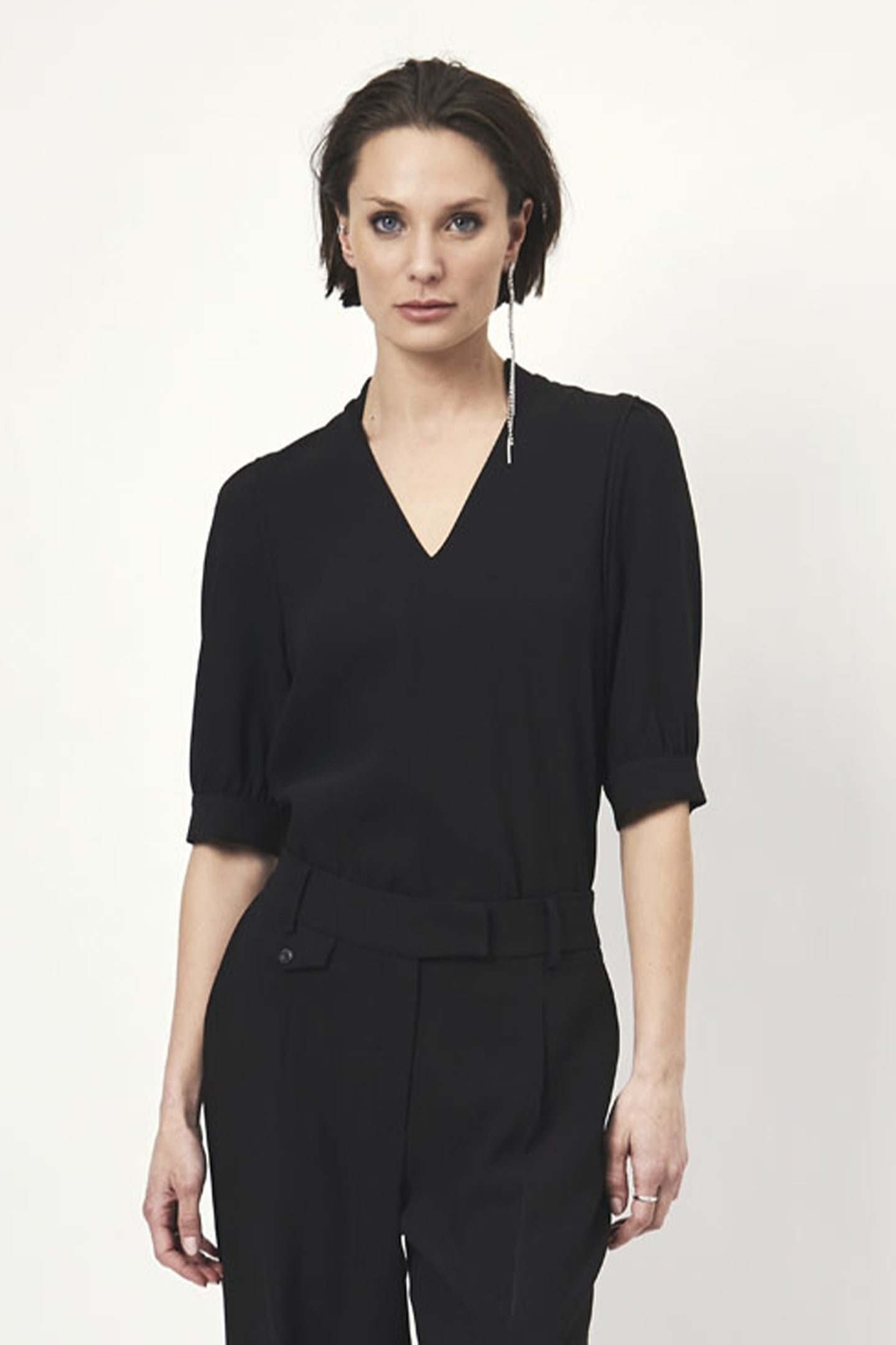 DANTE6-MALINA V NECK TOP RAVEN 2
