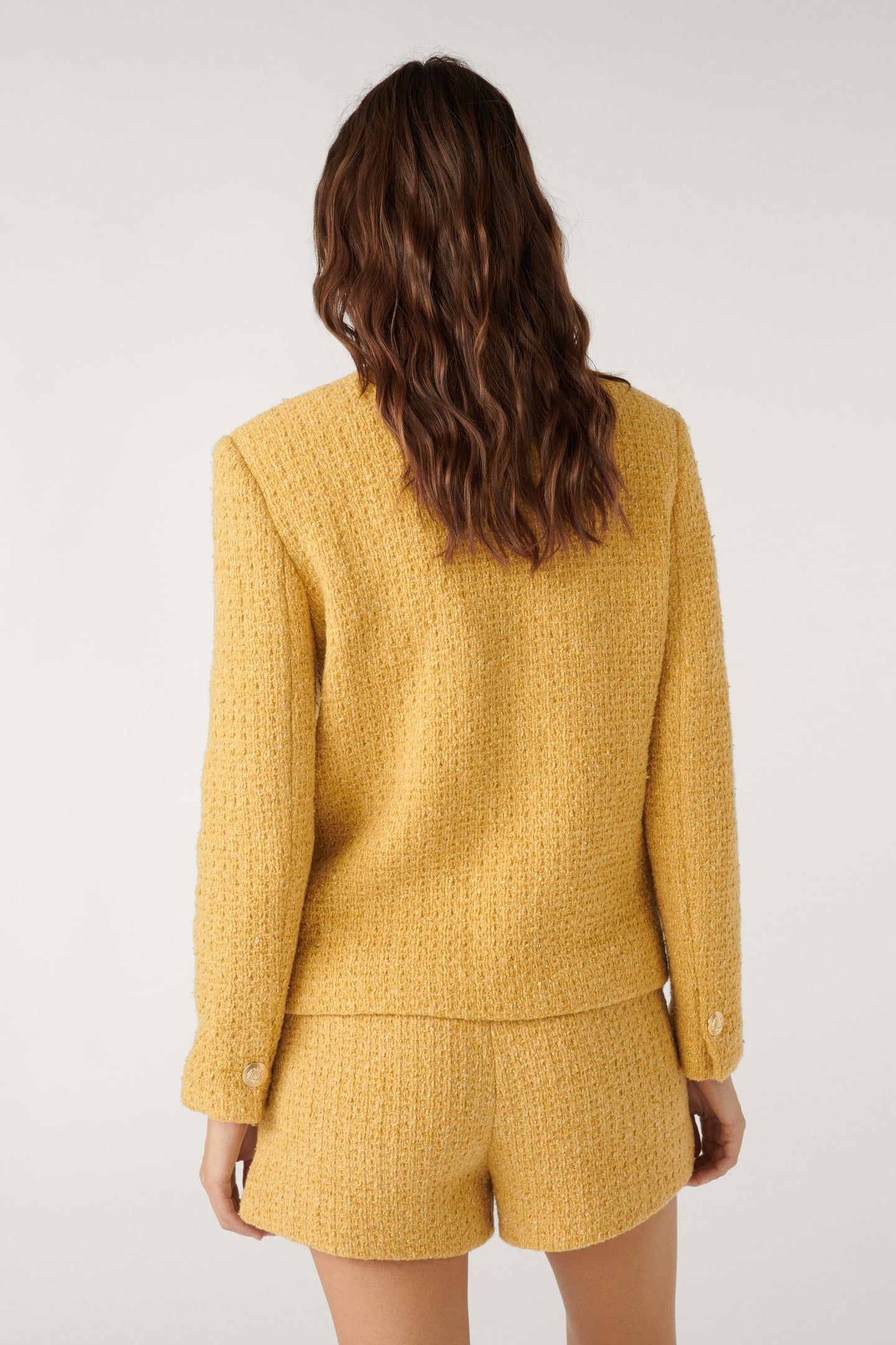 SHORT JAUNE 7