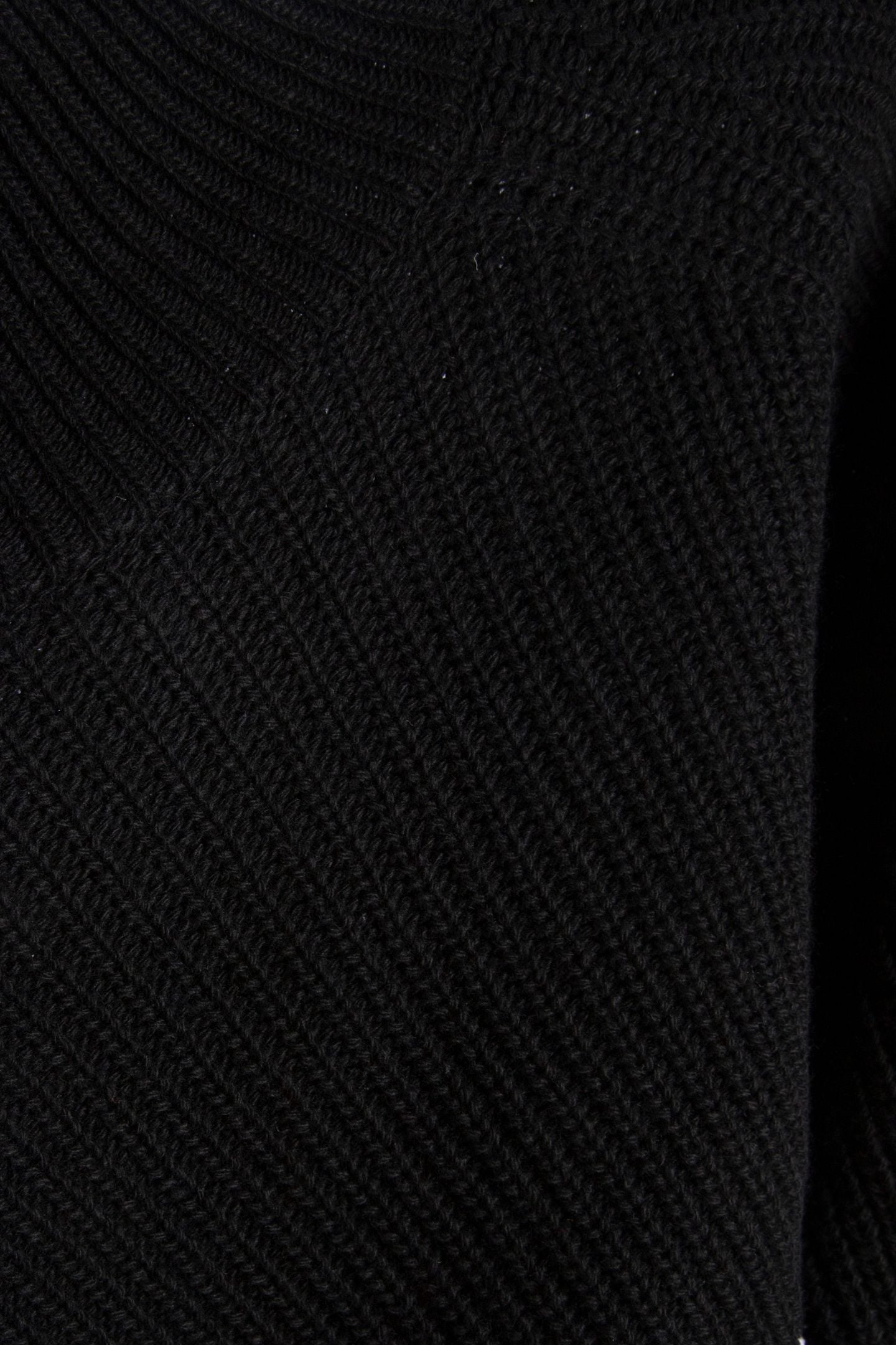 KNITWEAR BLACK 4