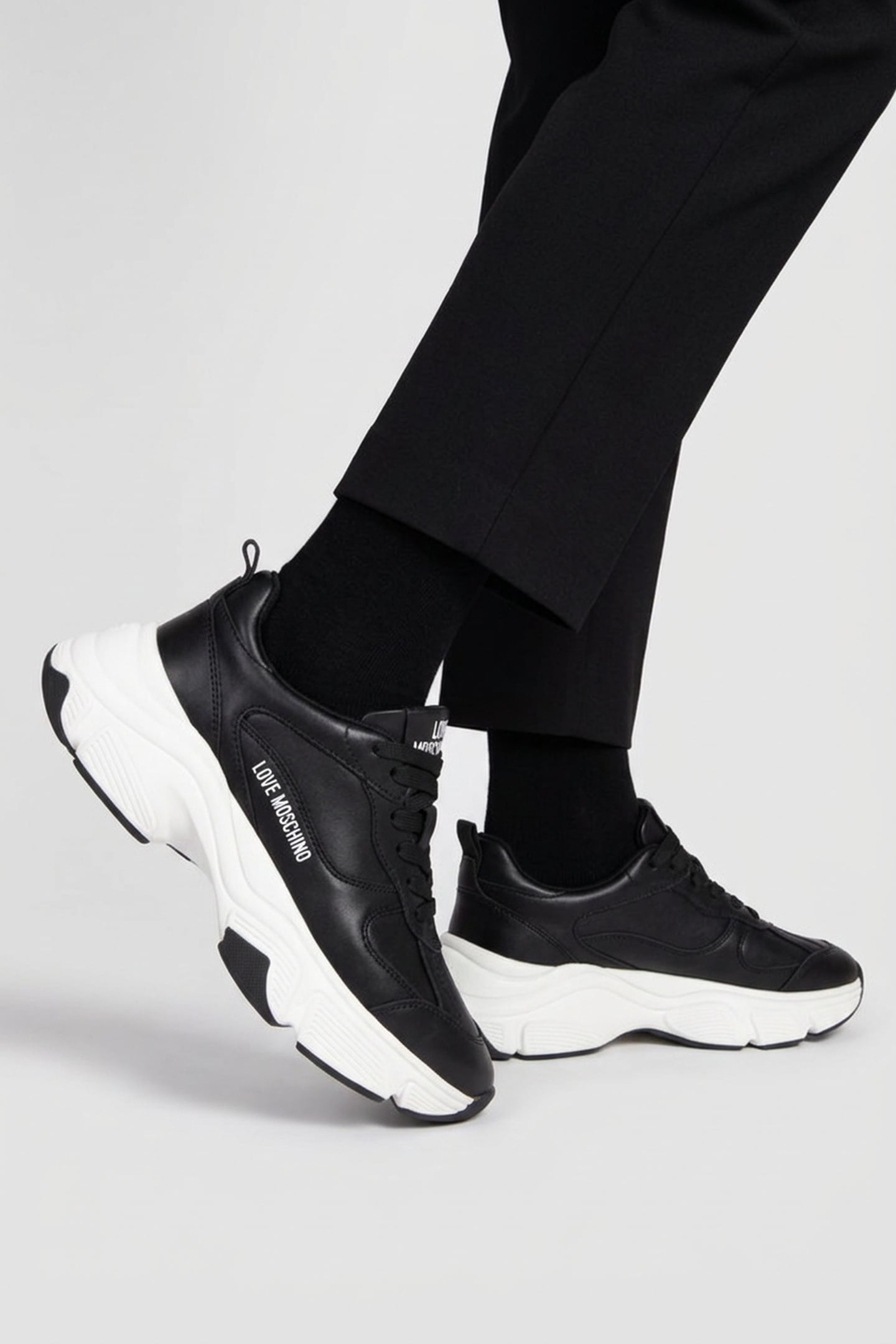 SNEAKERS BLACK 3