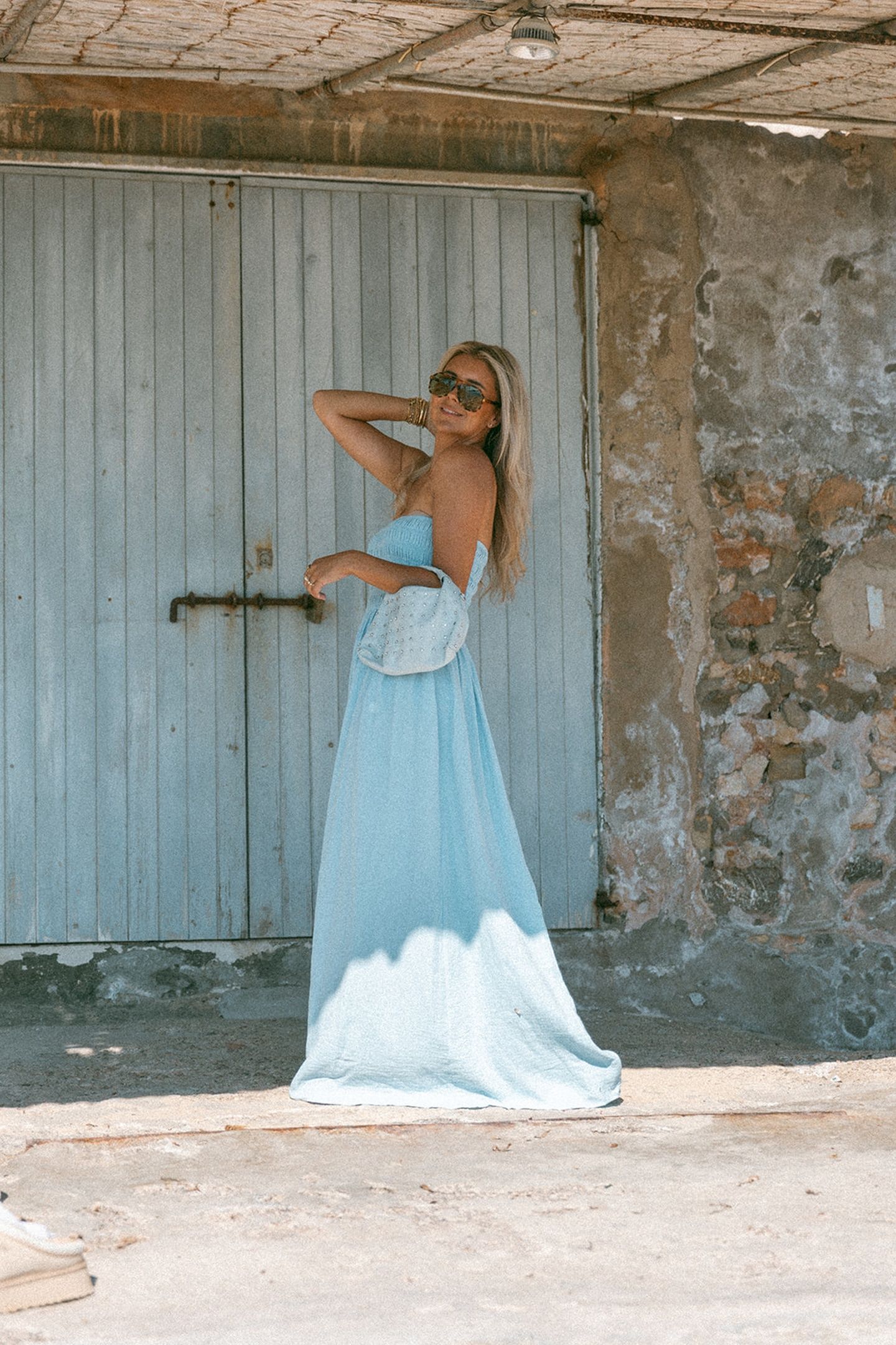 STRAPLESS DRESS LIGHT BLUE 2
