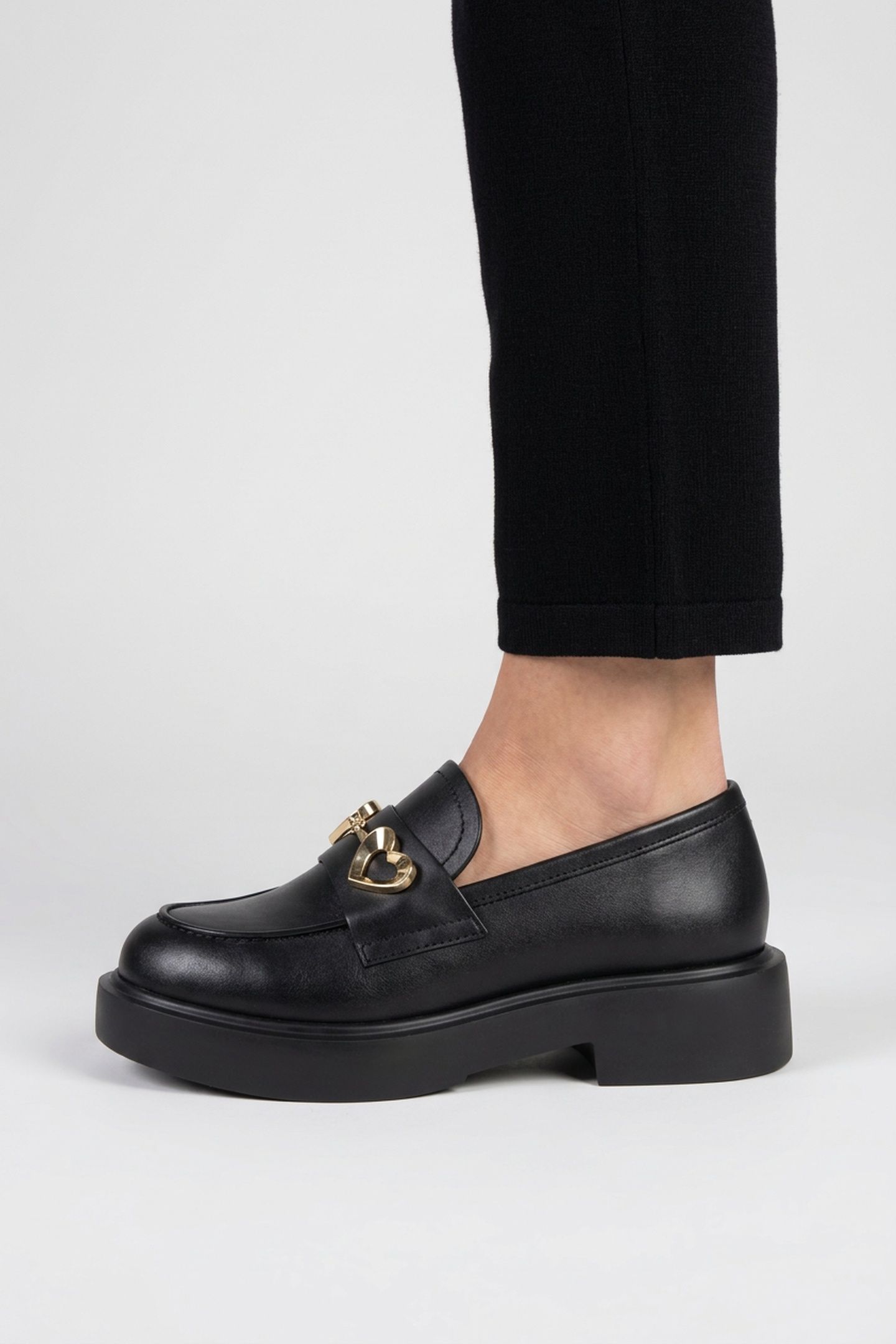 LOAFER BLACK 4